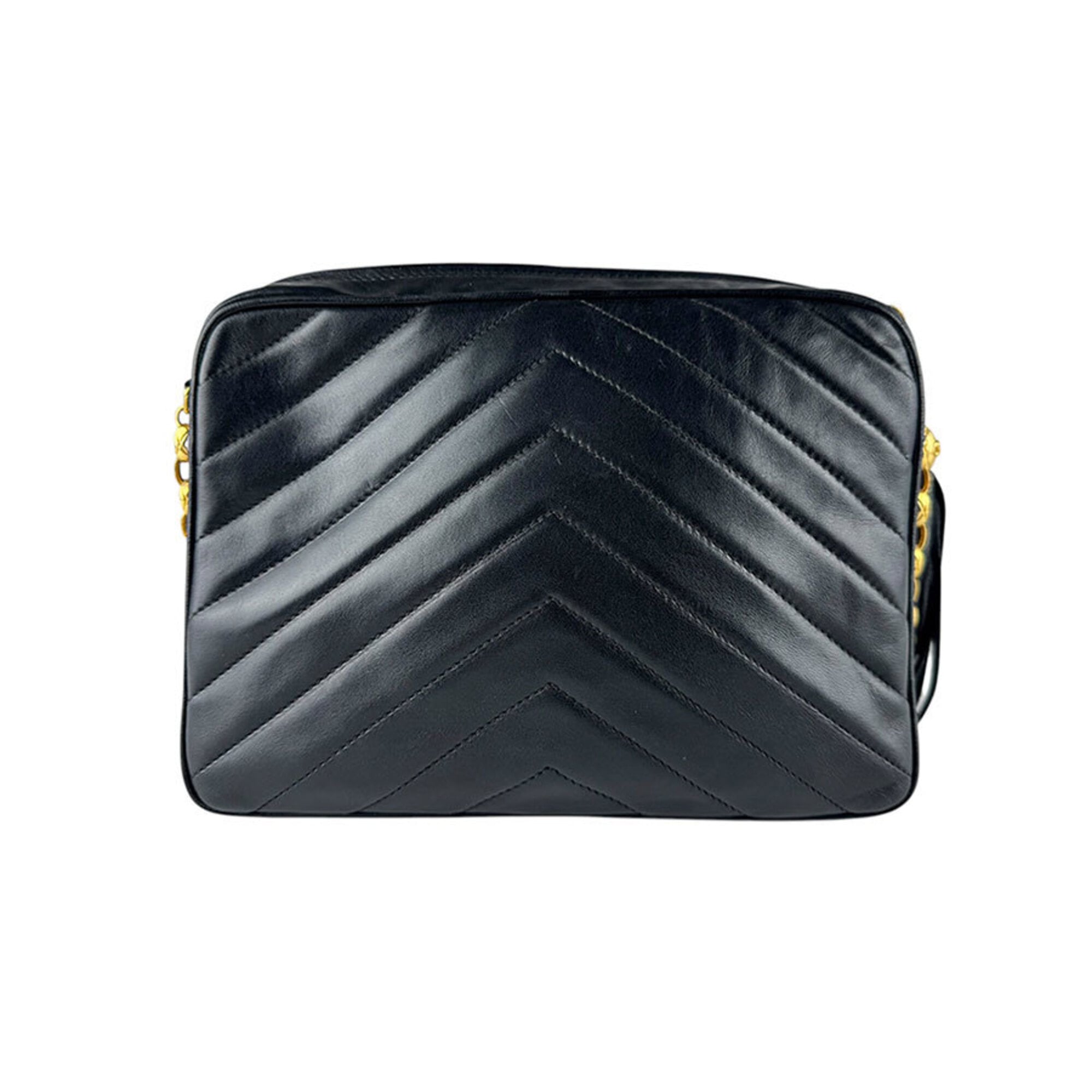 Chanel Black Leather Shoulder Bag (Pre-Owned)