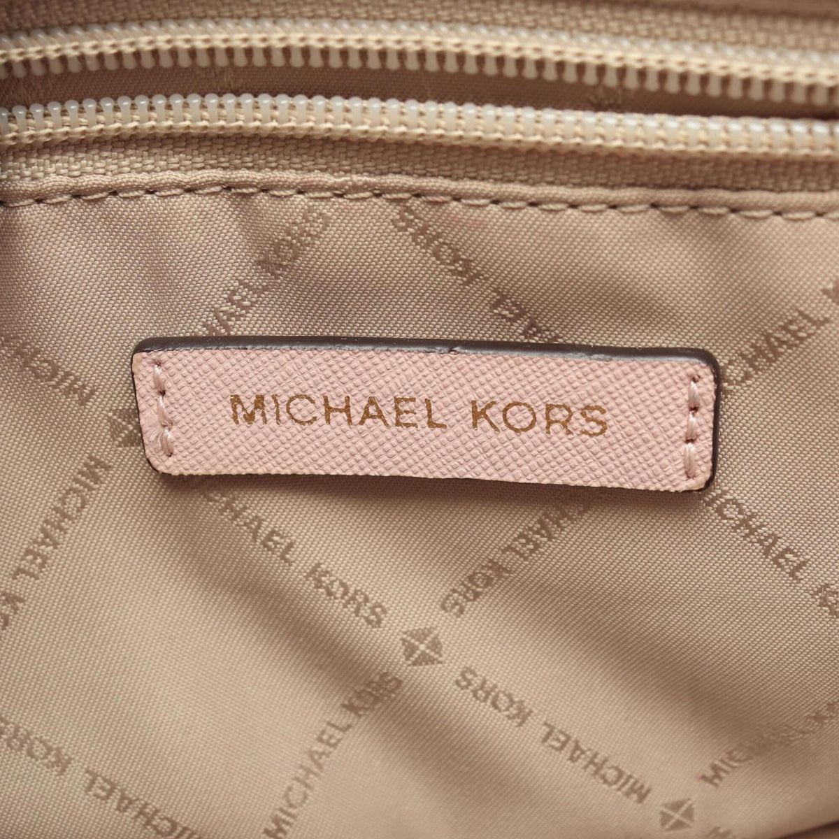 Michael Kors Pink Leather Handbag Pochette Shoulder Bag (Pre-Owned)