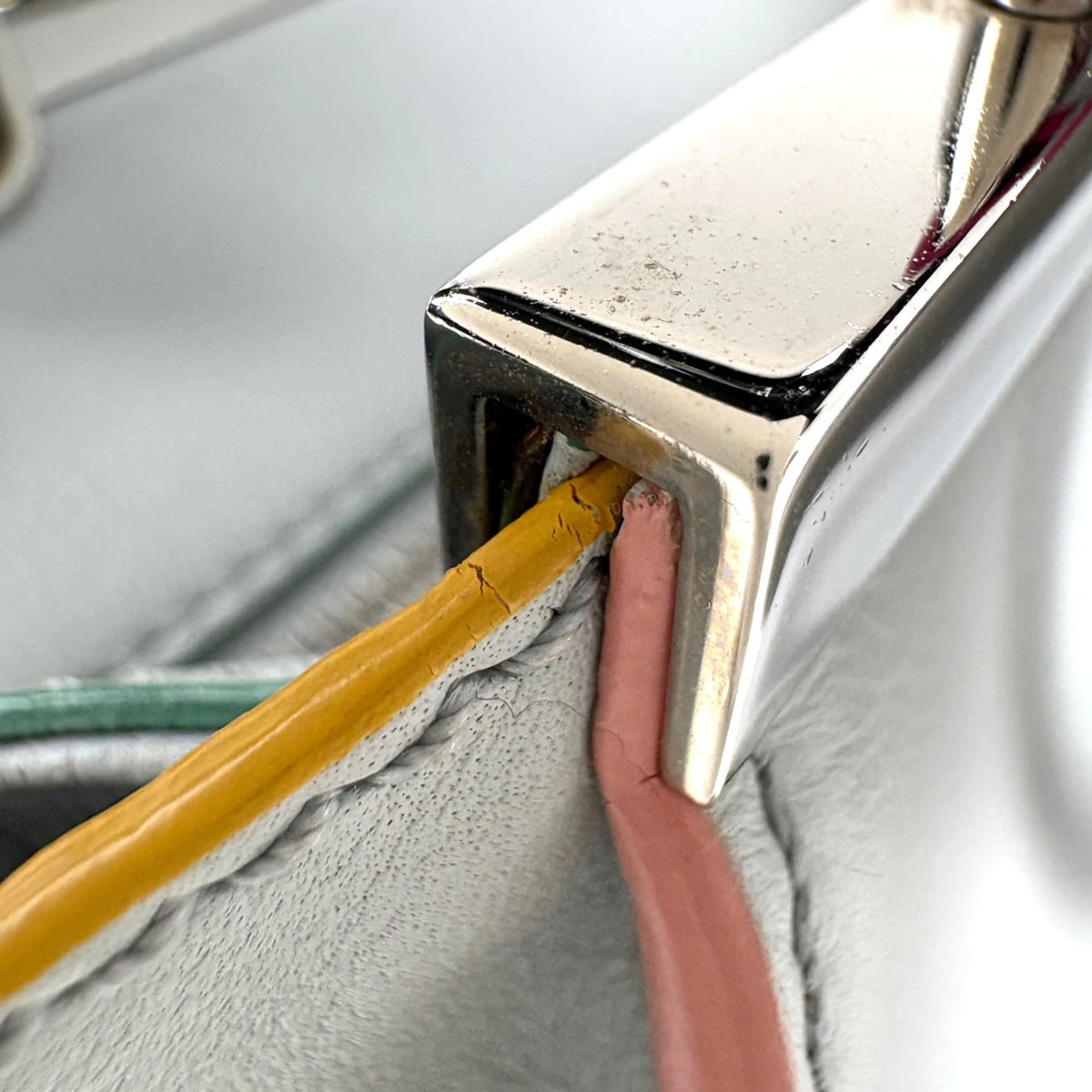 Fendi 3Jours Light Gray Leather Handbag (Pre-Owned)