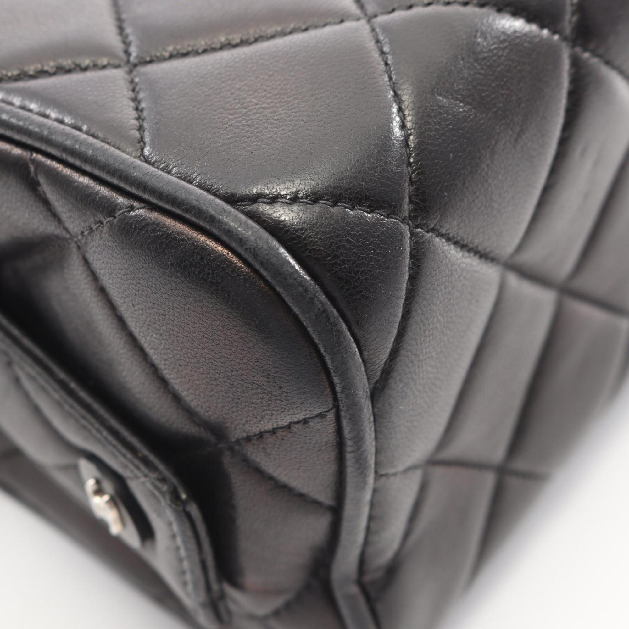 Chanel Black Leather Handbag (Pre-Owned)