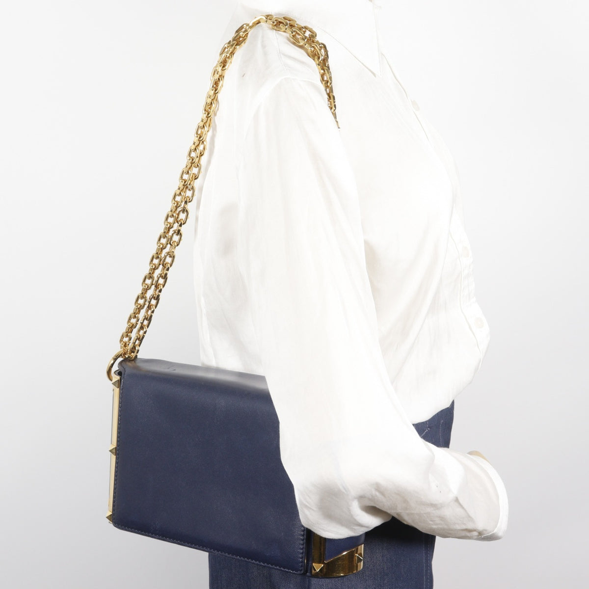 Valentino Garavani Navy Leather Shoulder Bag (Pre-Owned)