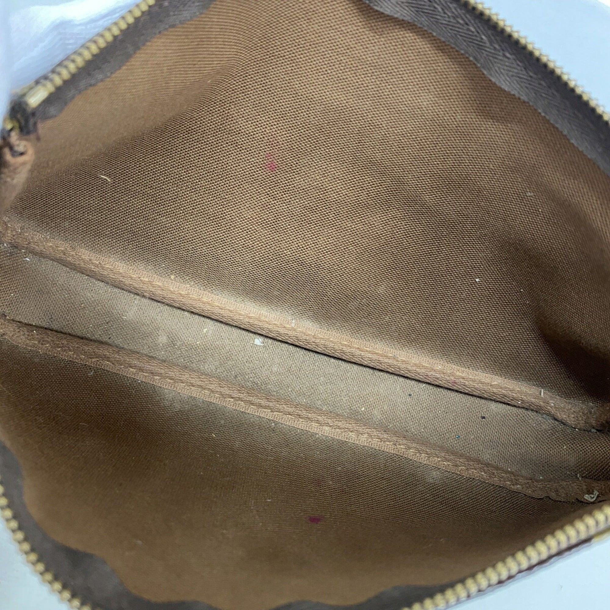 Louis Vuitton Brown Pouch (Pre-Owned)