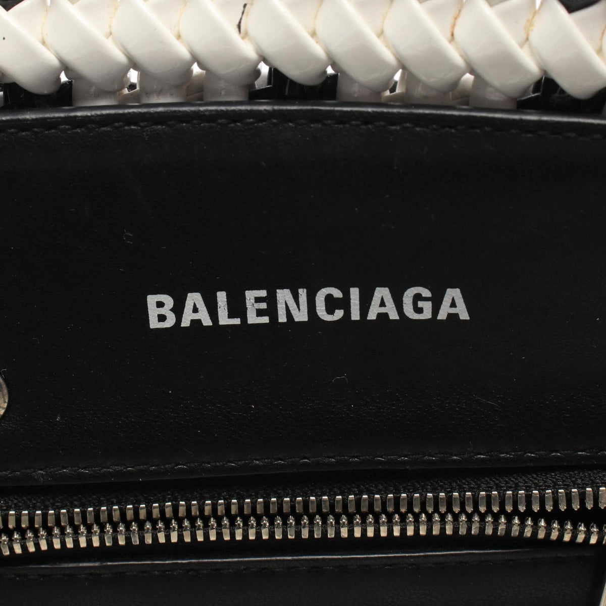 Balenciaga Black White Leather Basket Handbag (Pre-Owned)