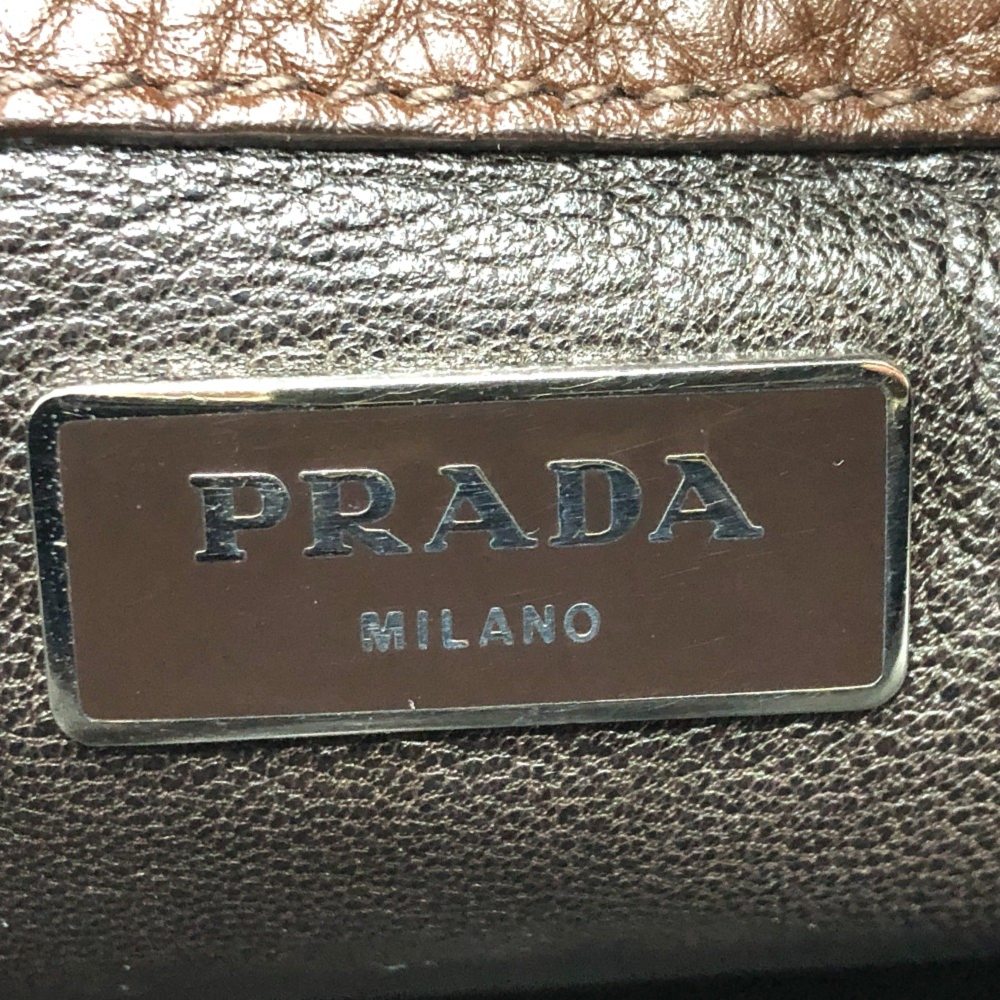 Prada Brown Leather Shoulder Bag (Pre-Owned)