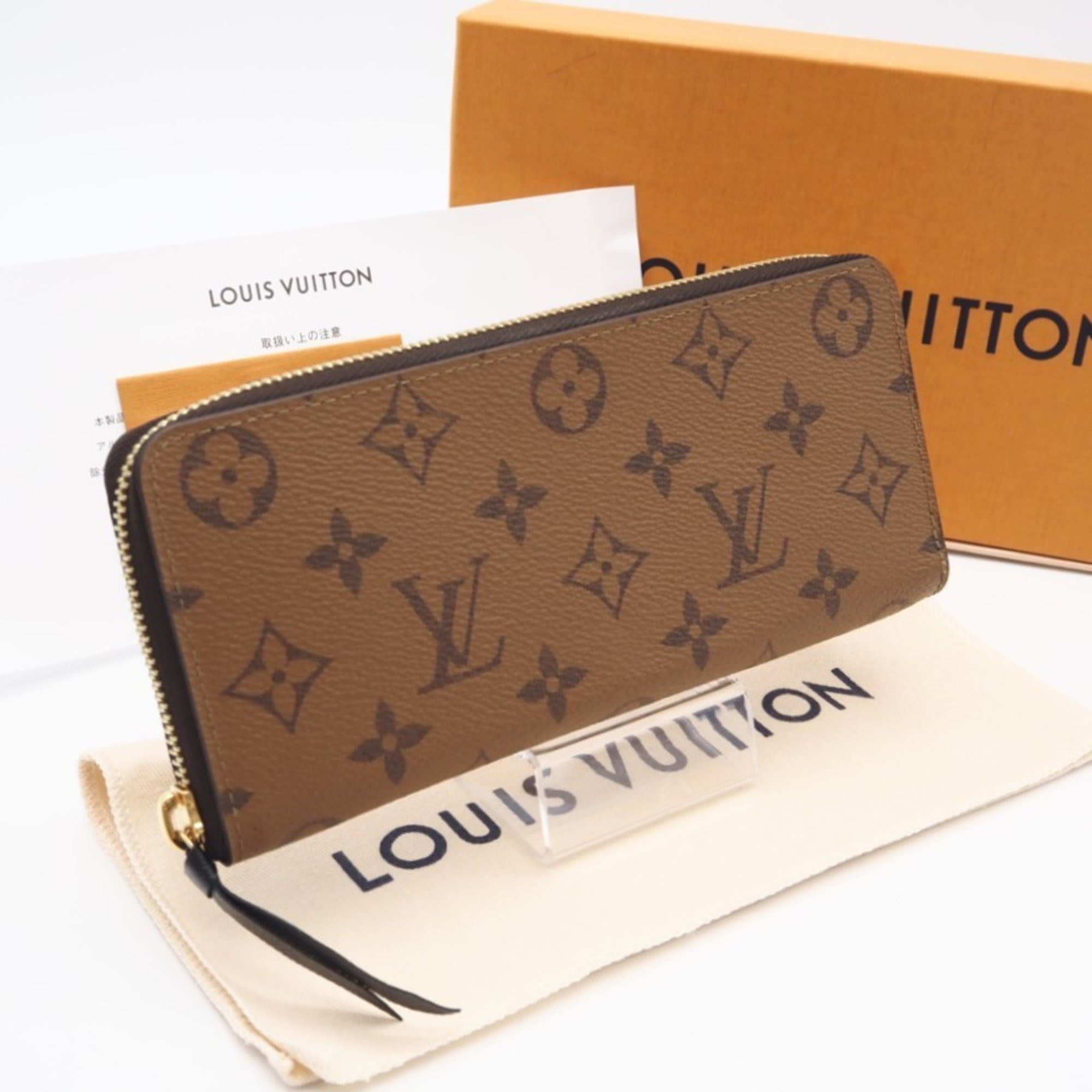 Louis Vuitton Beige Coated Canvas Long Wallet (Bi-Fold) (Pre-Owned)