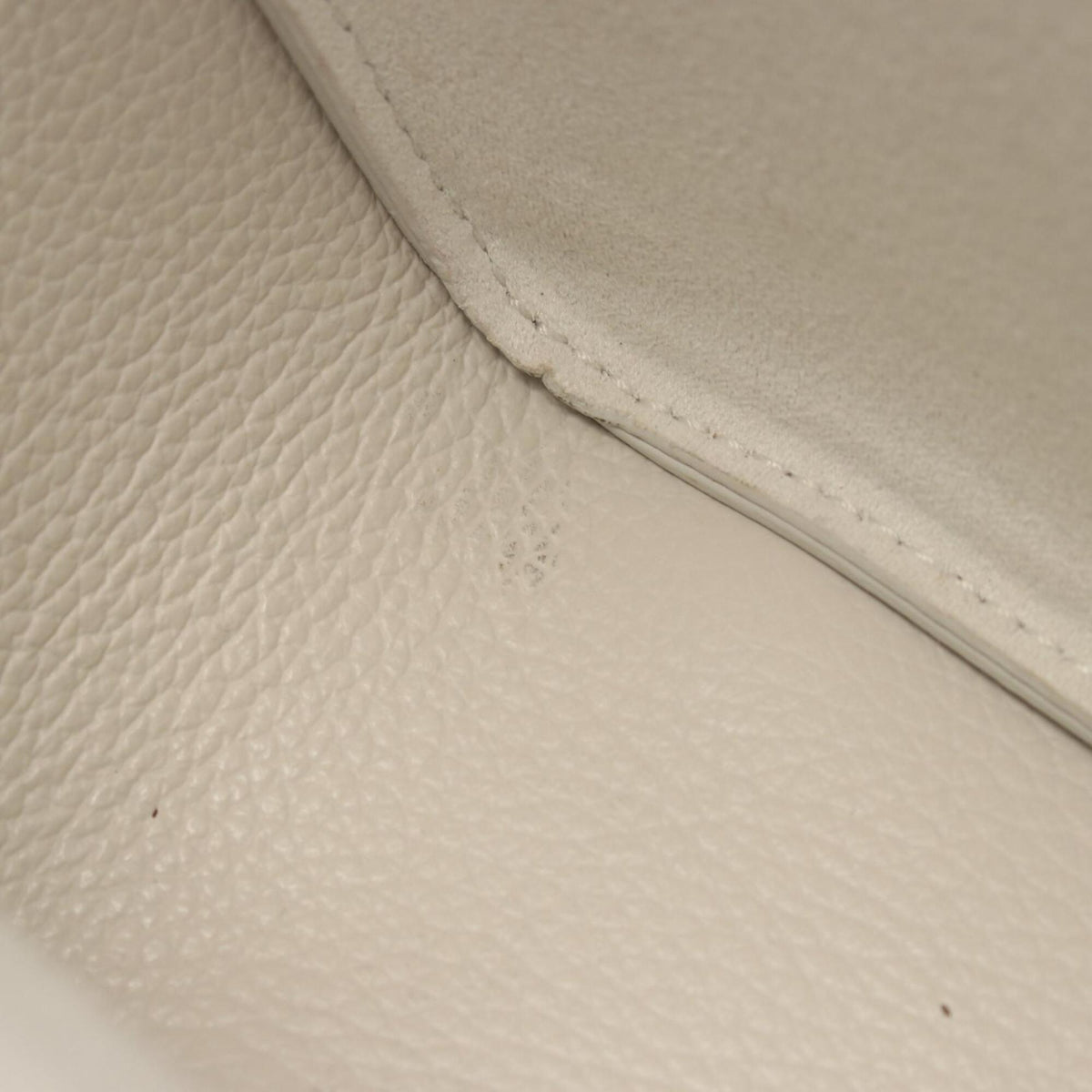 Balenciaga White Leather Handbag (Pre-Owned)