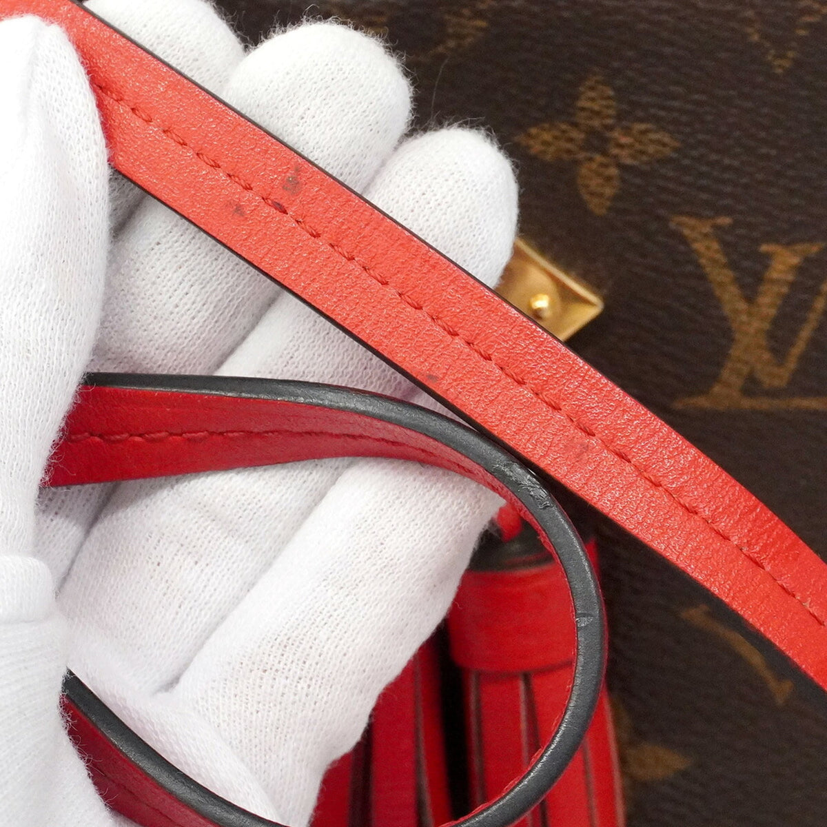 Louis Vuitton Coquelicots Handbag (Pre-Owned)