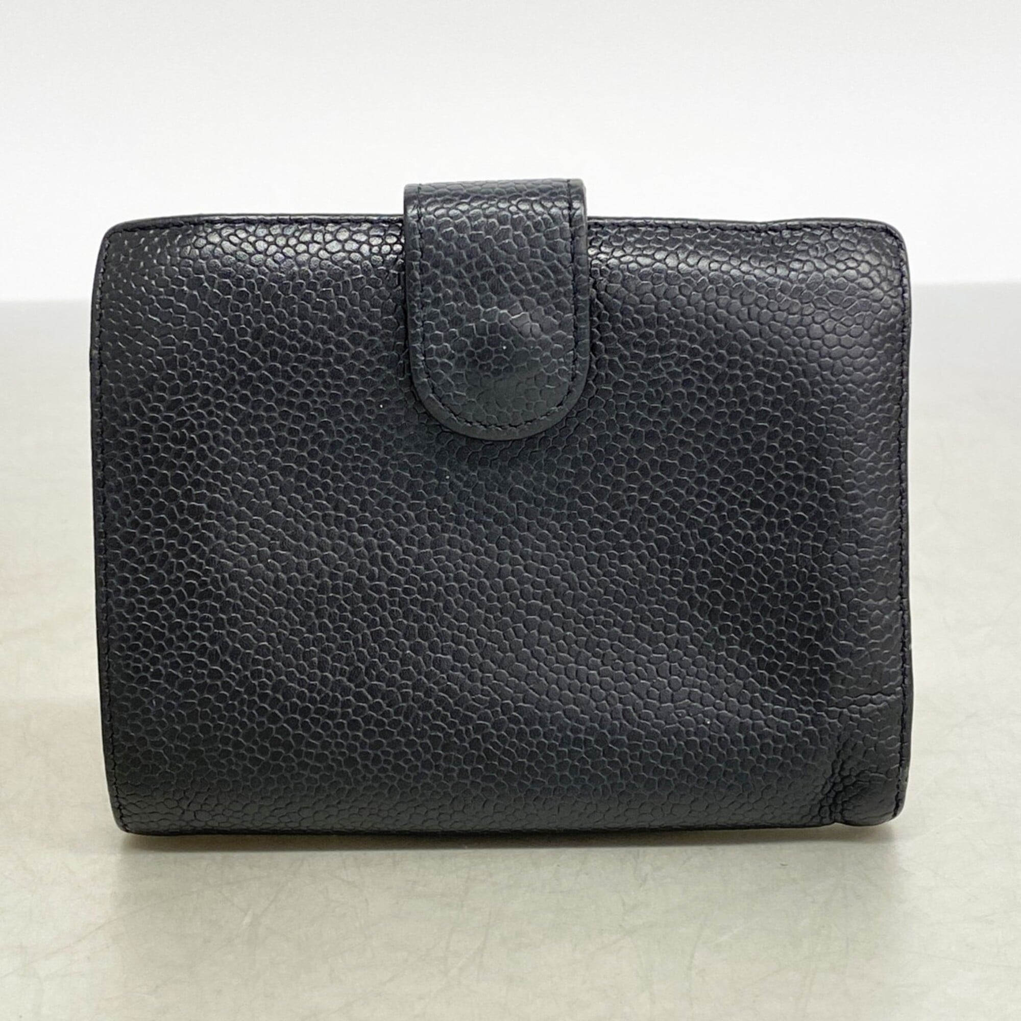 Chanel Black Grained Calfskin Wallet (Bi-Fold) (Pre-Owned)