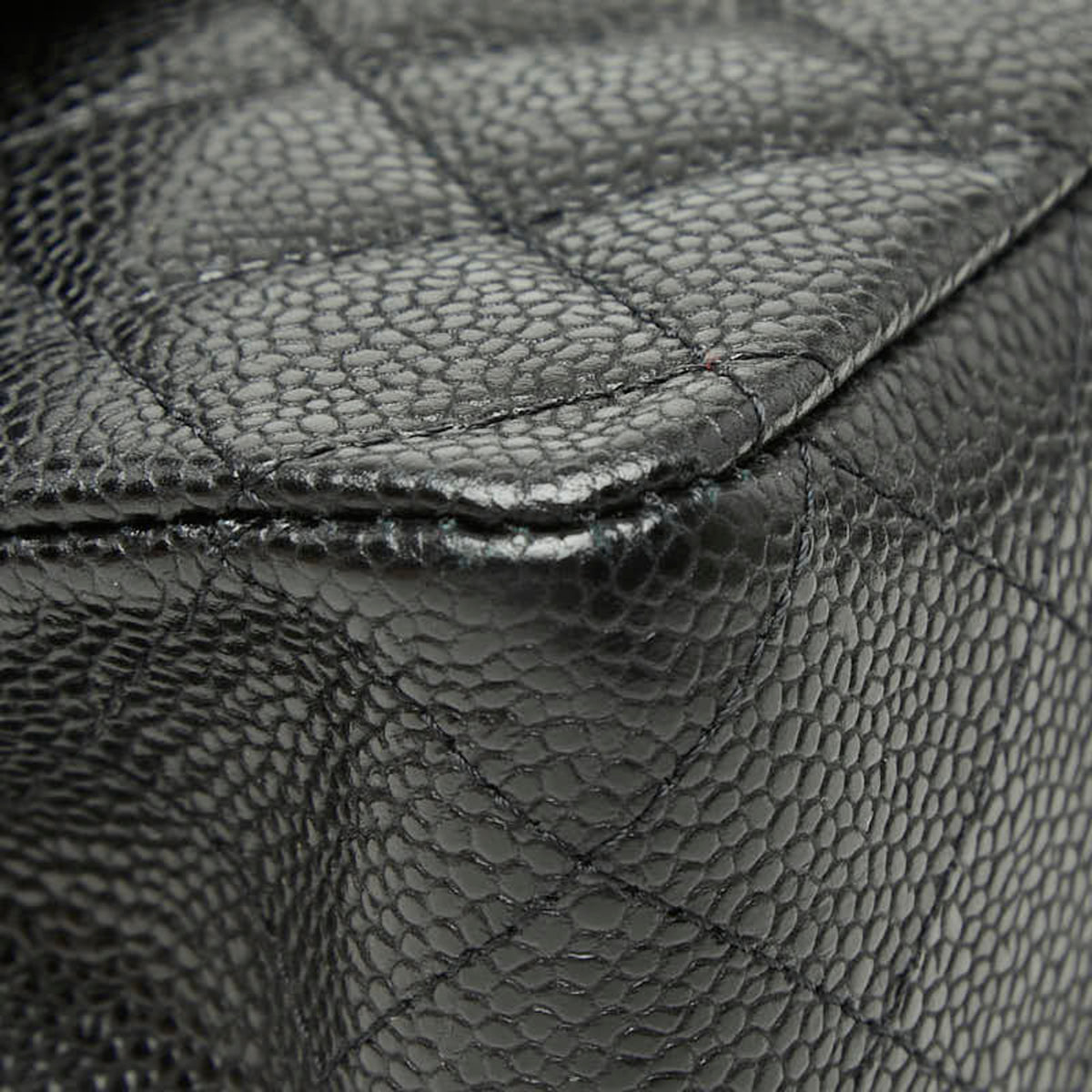 Chanel Black Grained Calfskin Shoulder Bag (Pre-Owned)