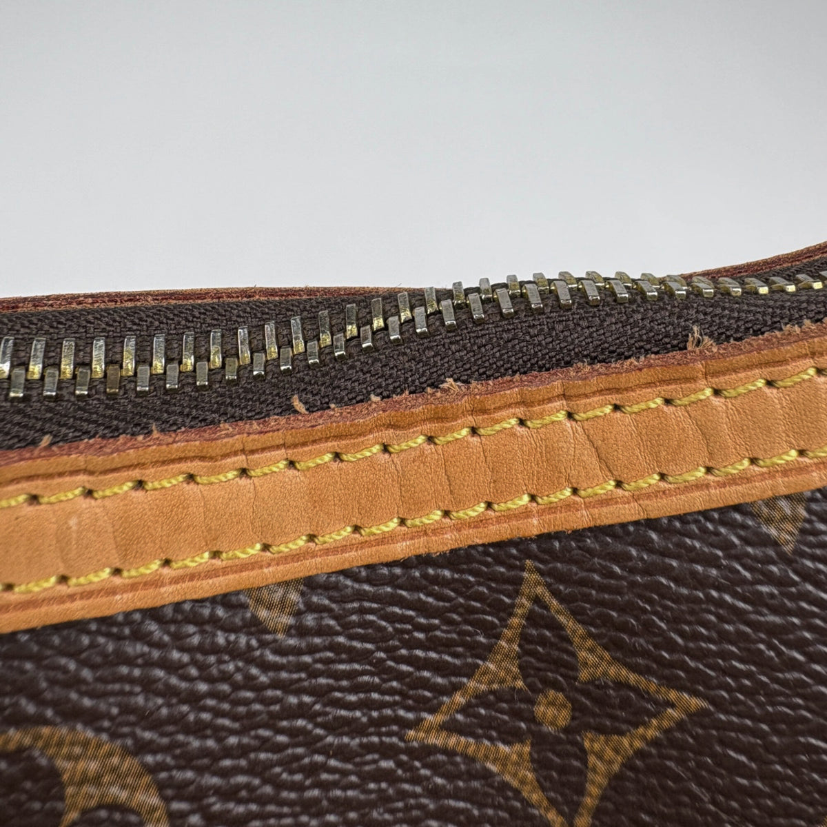 Louis Vuitton Brown Monogram Shoulder Bag (Pre-Owned)