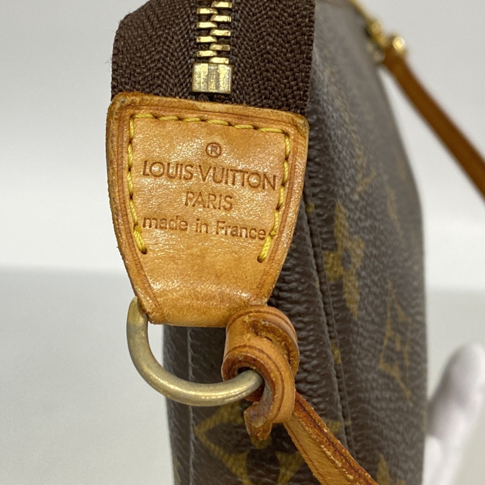 Louis Vuitton Brown Pouch (Pre-Owned)