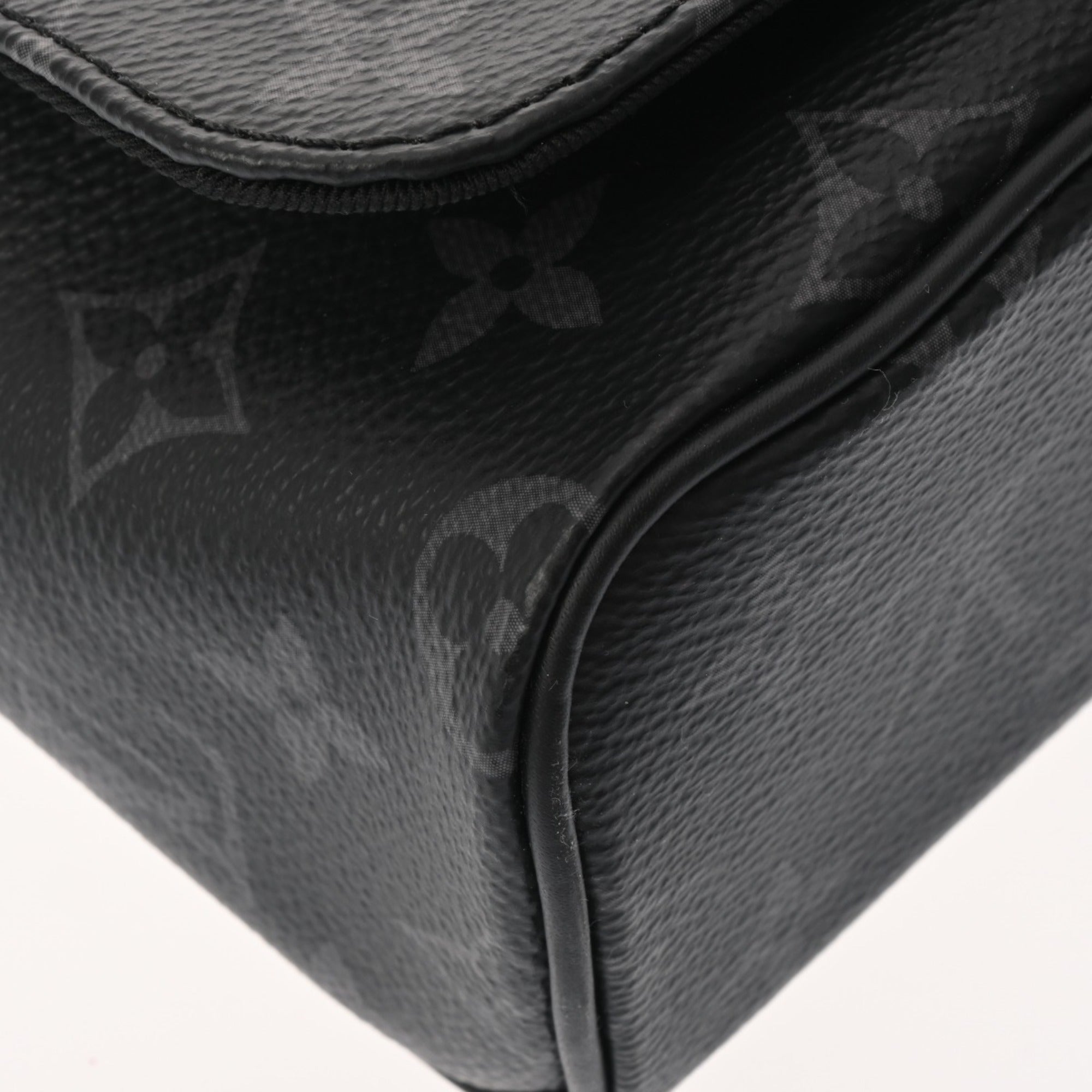Louis Vuitton Black Monogram Canvas Shoulder Bag (Pre-Owned)