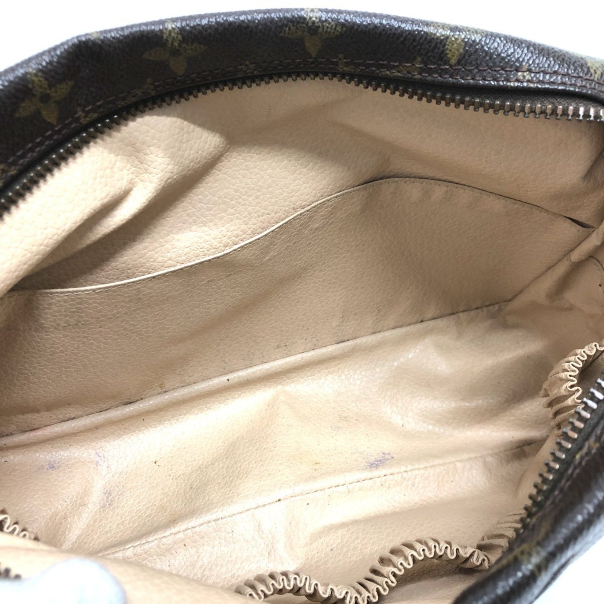 Louis Vuitton Brown Monogram Monogram Pouch (Pre-Owned)