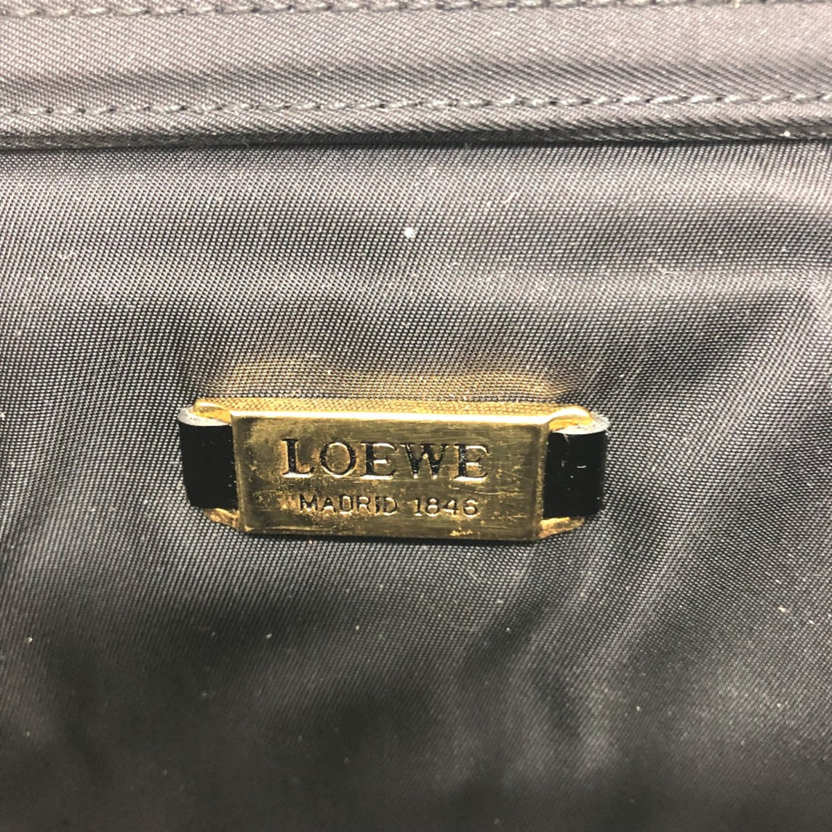 Loewe Brown Leather Handbag (Pre-Owned)