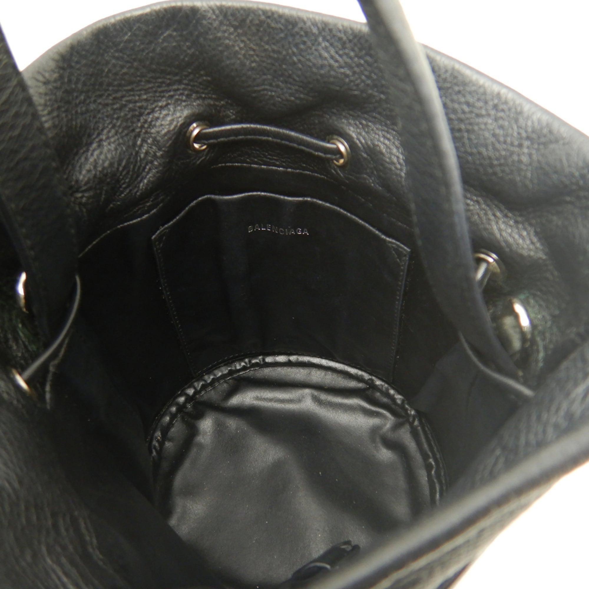 Balenciaga Black Leather Shoulder Bag (Pre-Owned)