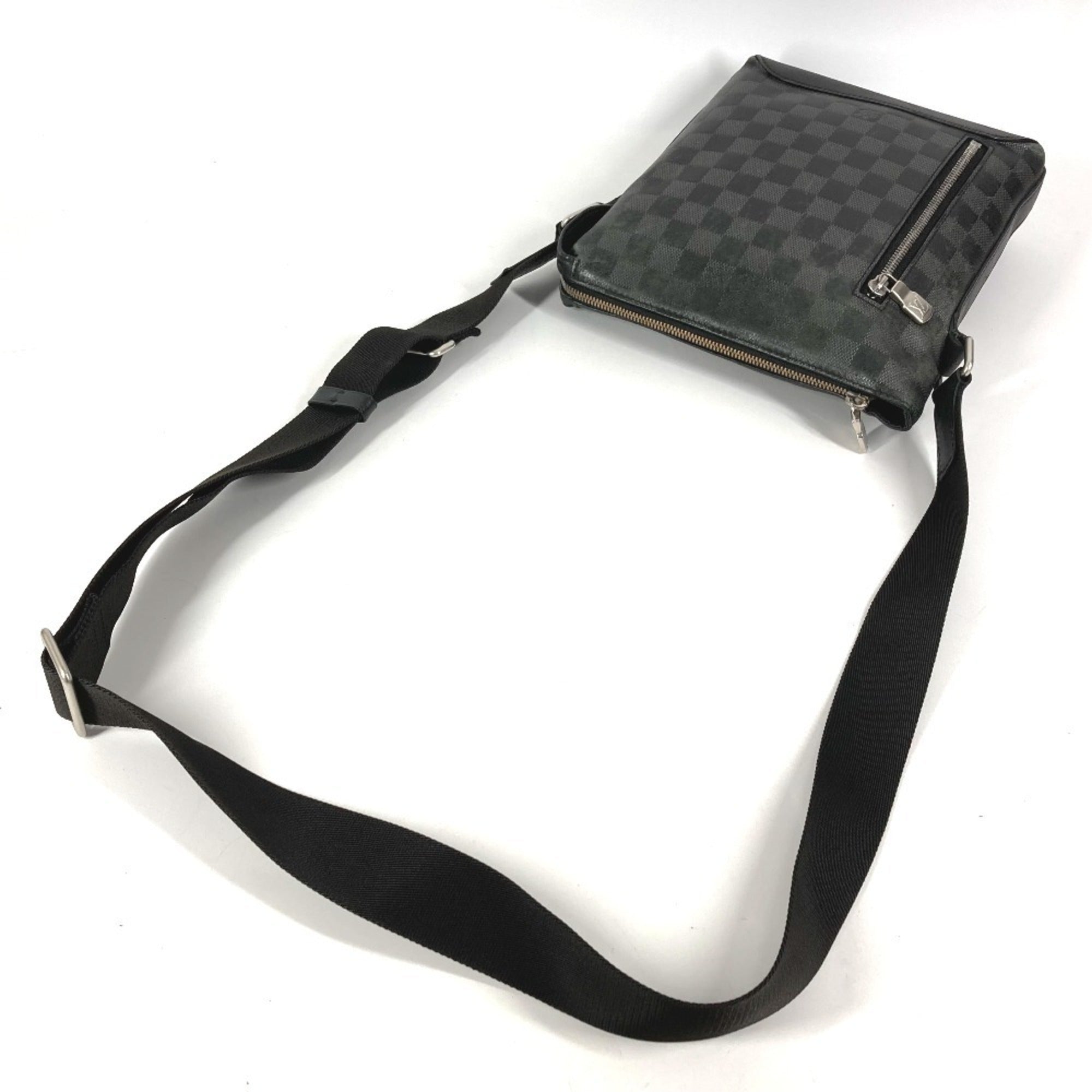Louis Vuitton Damier Infini Black Onyx Damier Infini Pochette Shoulder Bag (Pre-Owned)