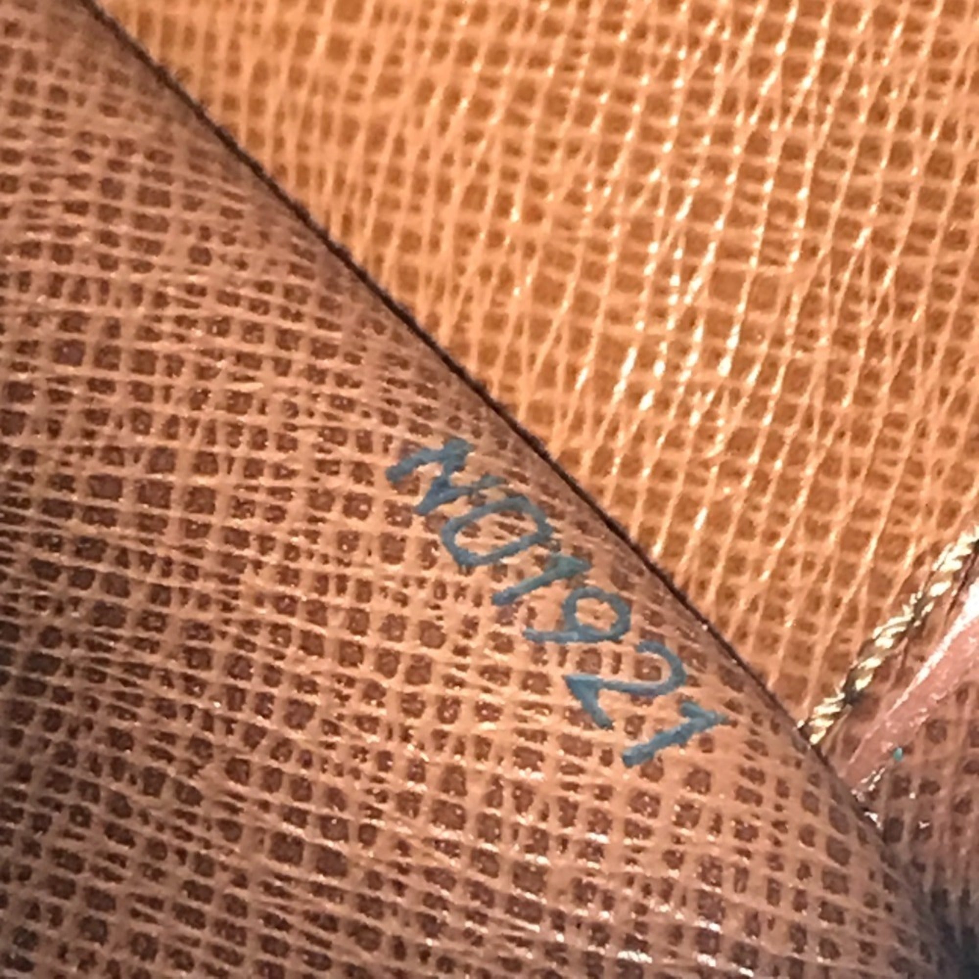 Louis Vuitton Brown Monogram Canvas Pochette Shoulder Bag (Pre-Owned)