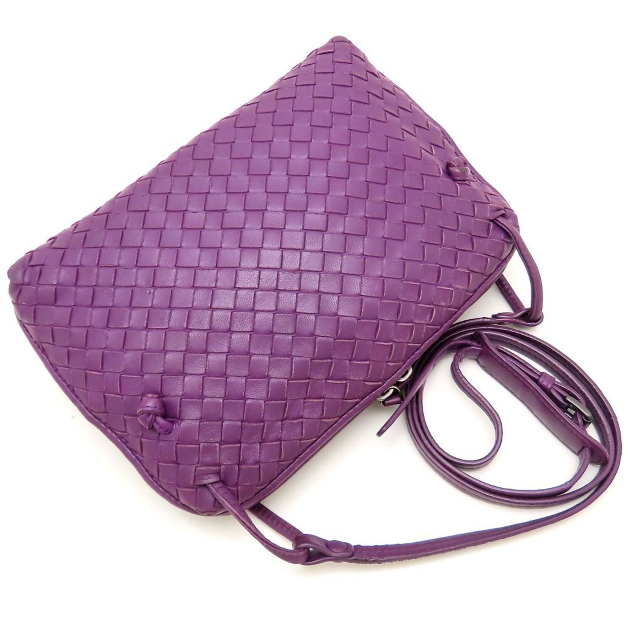 Bottega Veneta Purple Leather Shoulder Bag (Pre-Owned)