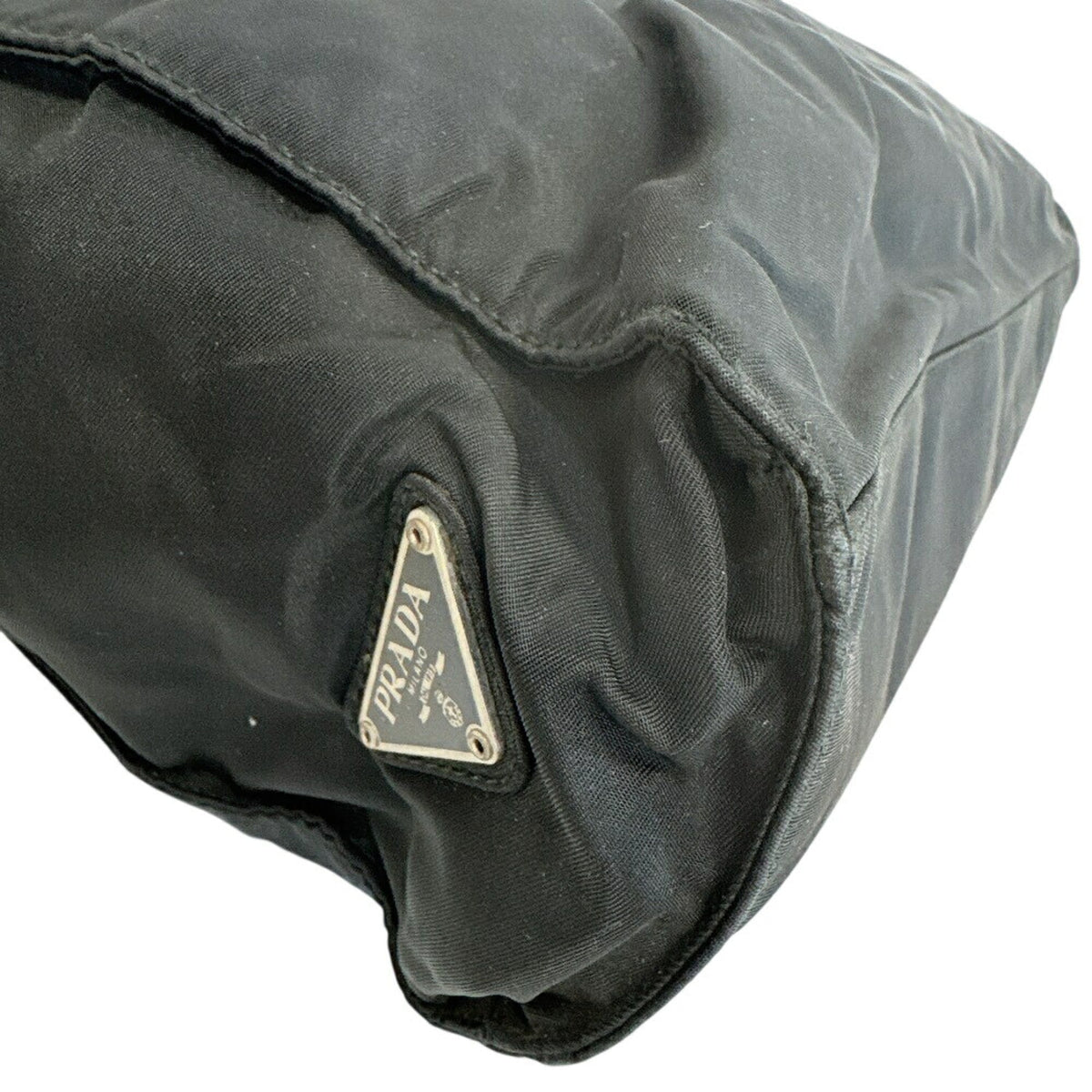 Prada Black Nylon Tote Bag (Pre-Owned)