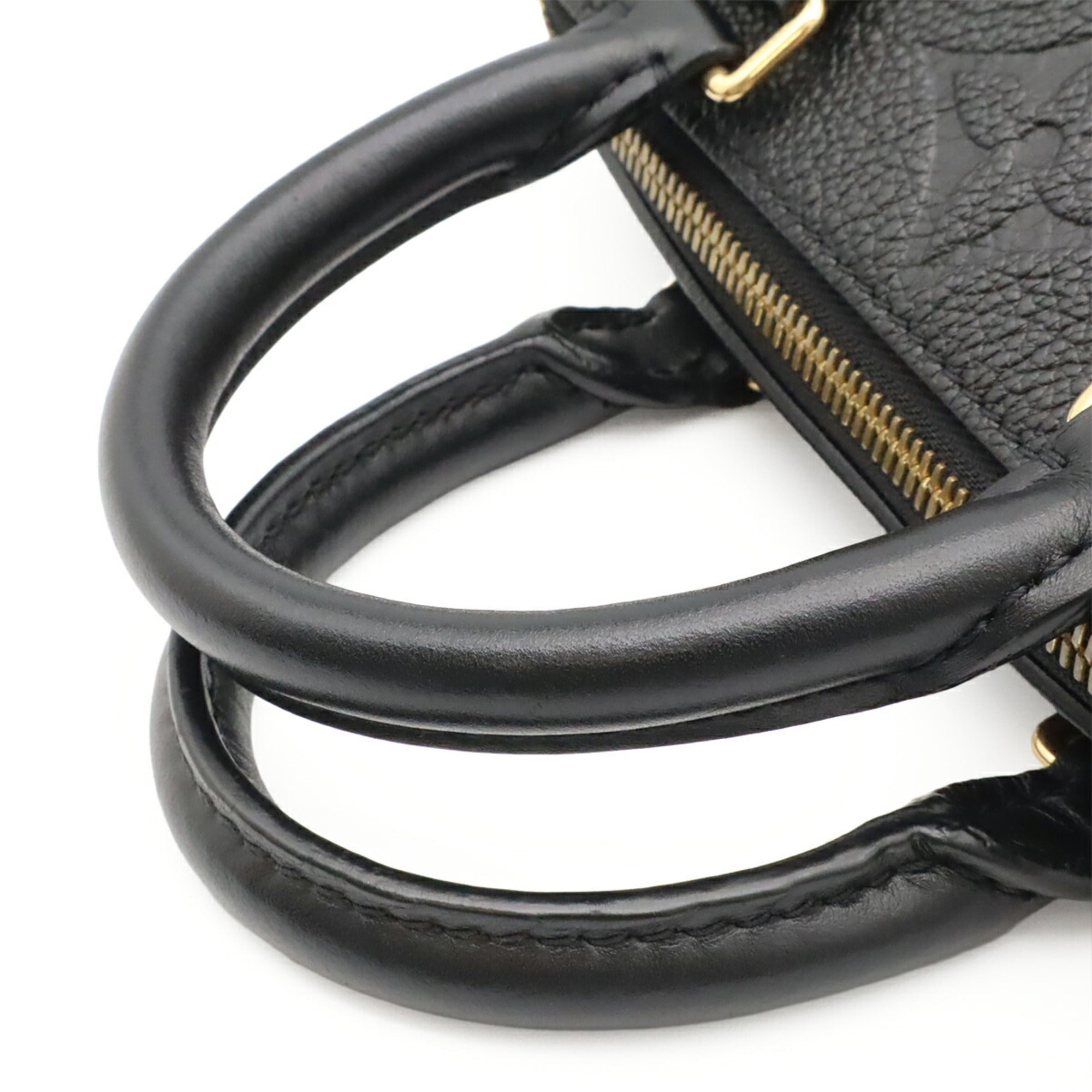 Louis Vuitton Black Noir Leather Handbag Shoulder Bag (Pre-Owned)
