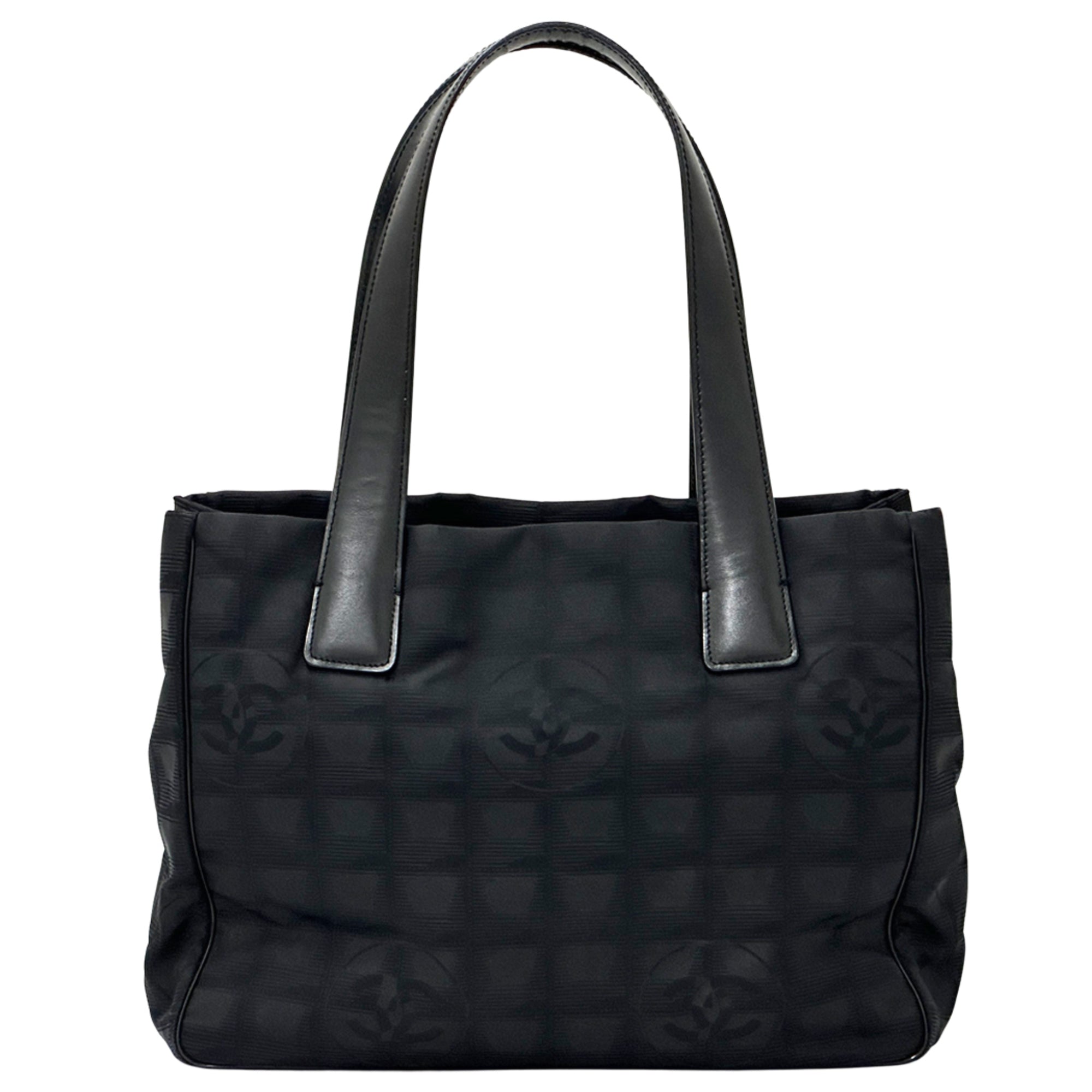 Chanel Black Nylon Handbag Tote Bag (Pre-Owned)