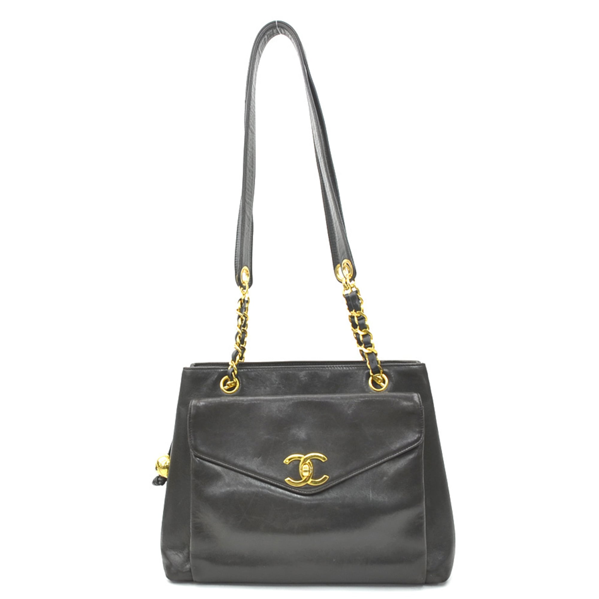 Chanel Black Leather Shoulder Bag (Pre-Owned)