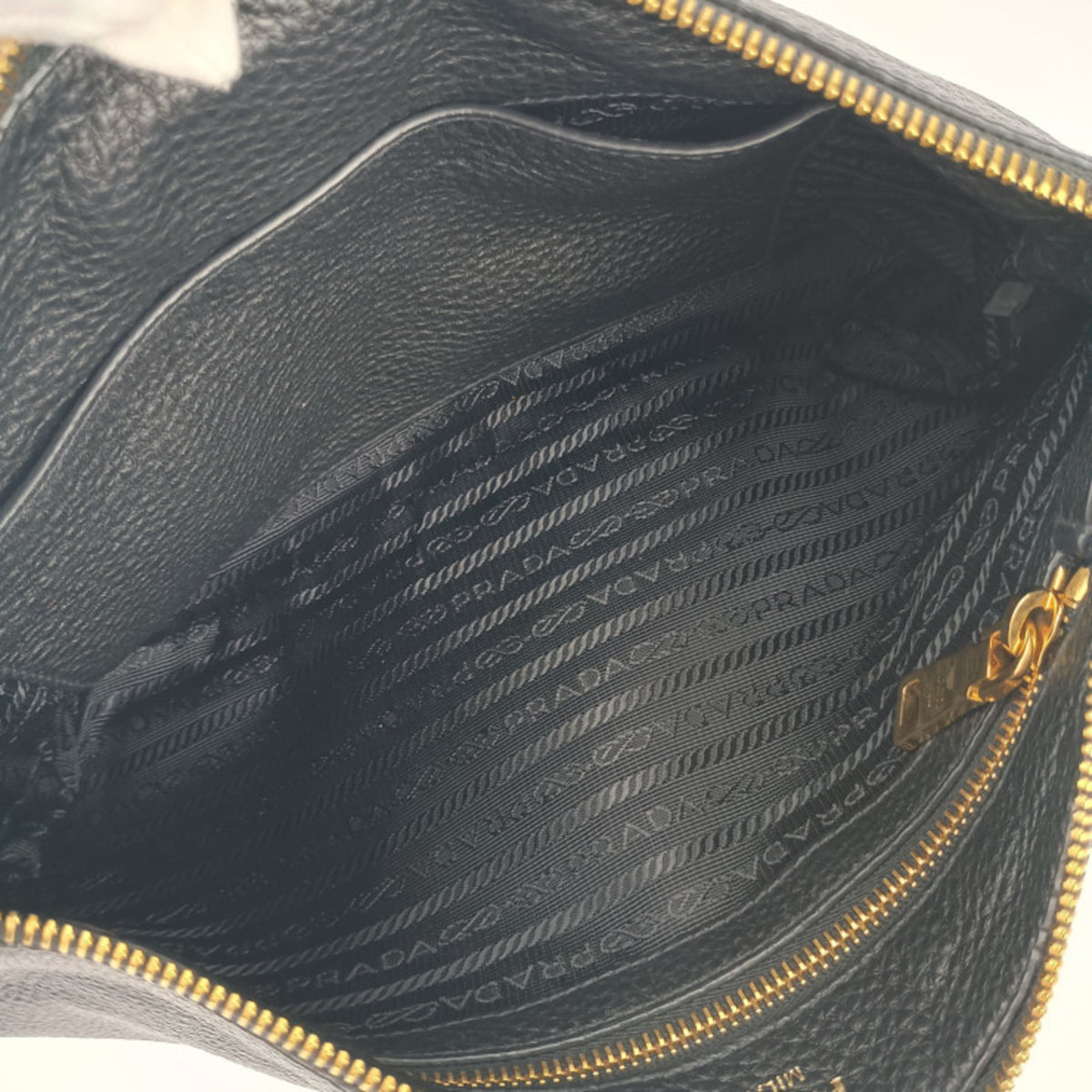 Prada Black Vitello Daino Shoulder Bag (Pre-Owned)