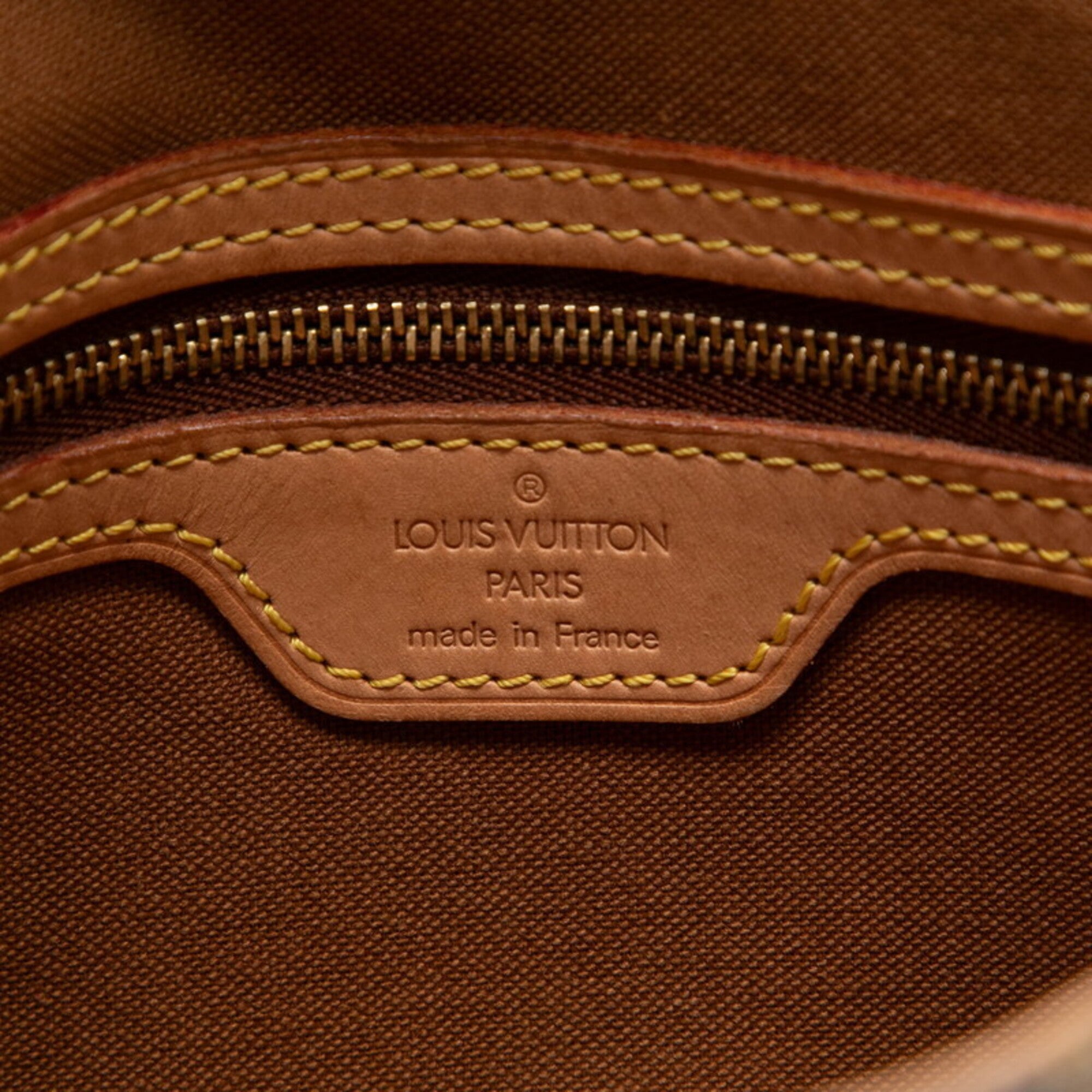 Louis Vuitton Brown Pvc Leather Handbag Shoulder Bag (Pre-Owned)