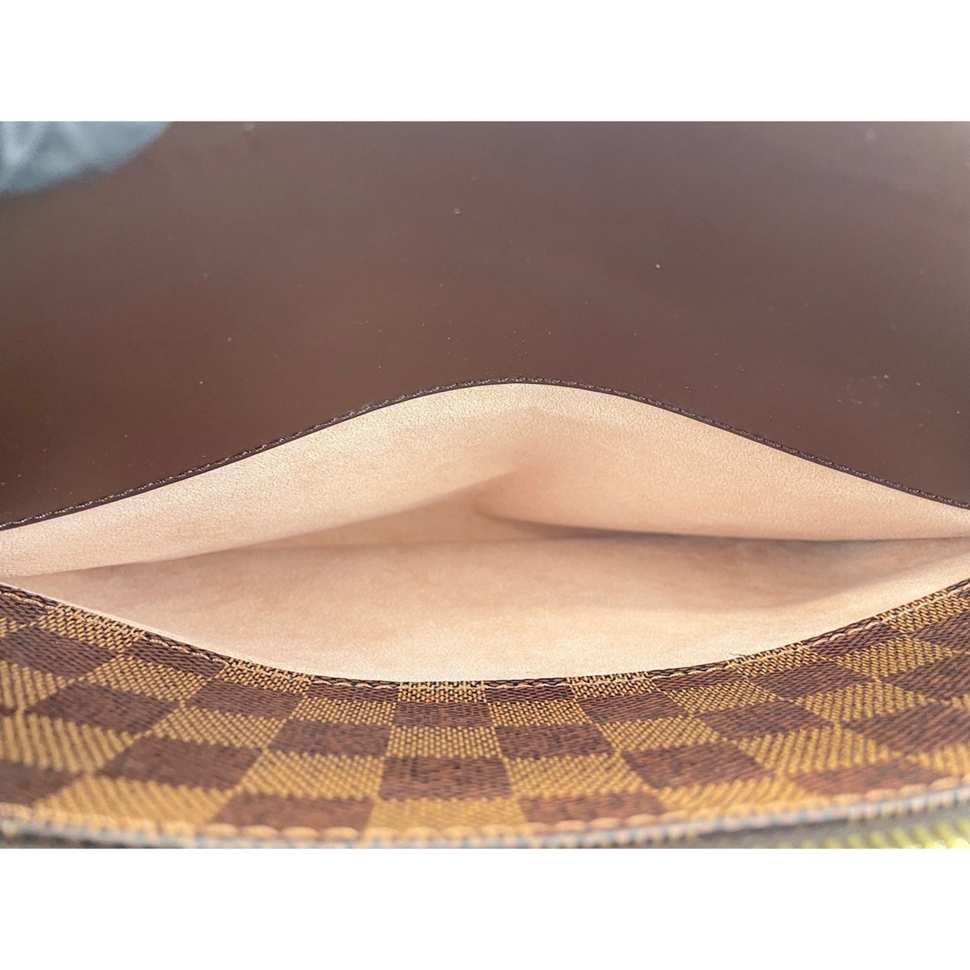 Louis Vuitton Damier Brown Handbag (Pre-Owned)