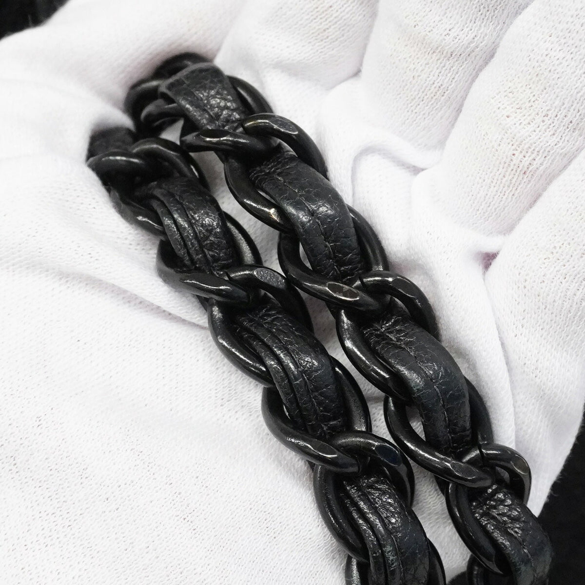 Chanel Black Grained Calfskin Tote Bag (Pre-Owned)