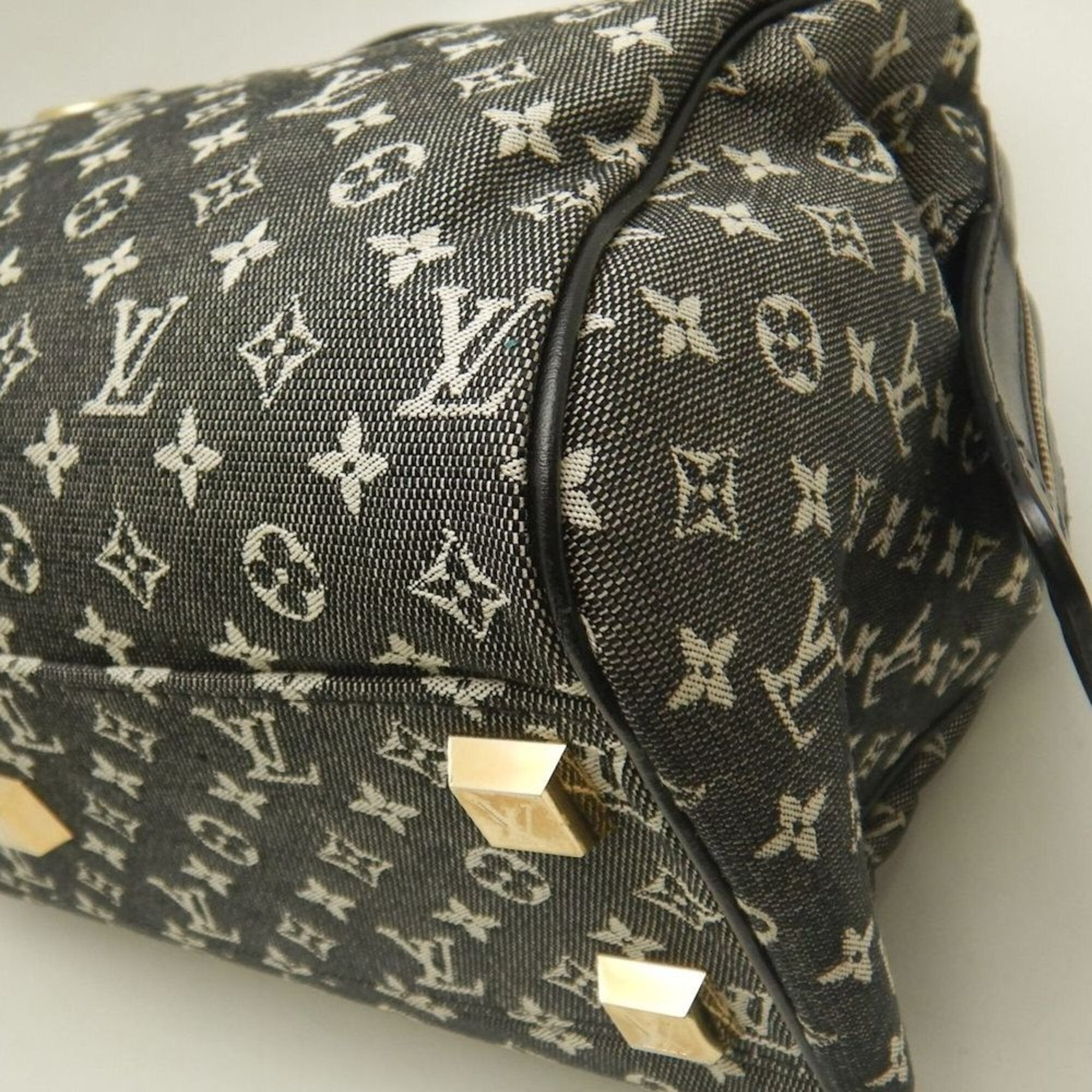 Louis Vuitton Monogram Mini Noir Canvas Handbag (Pre-Owned)