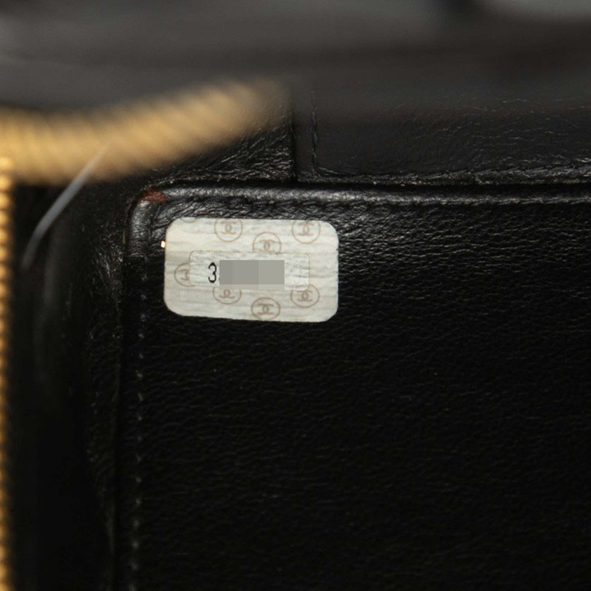 Chanel Black Patent Leather Handbag Shoulder Bag (Pre-Owned)