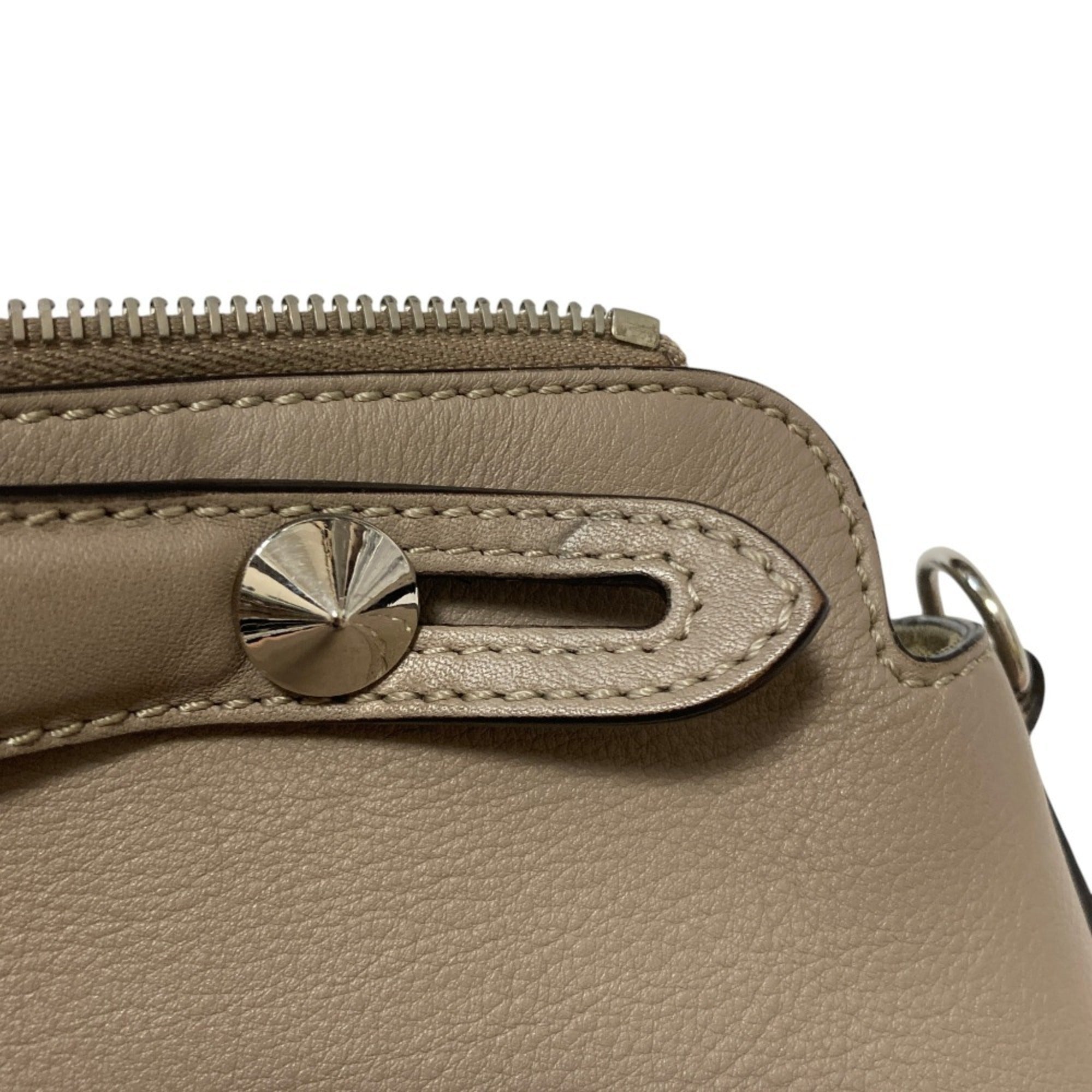 Fendi Grayish Leather Shoulder Bag (Pre-Owned)