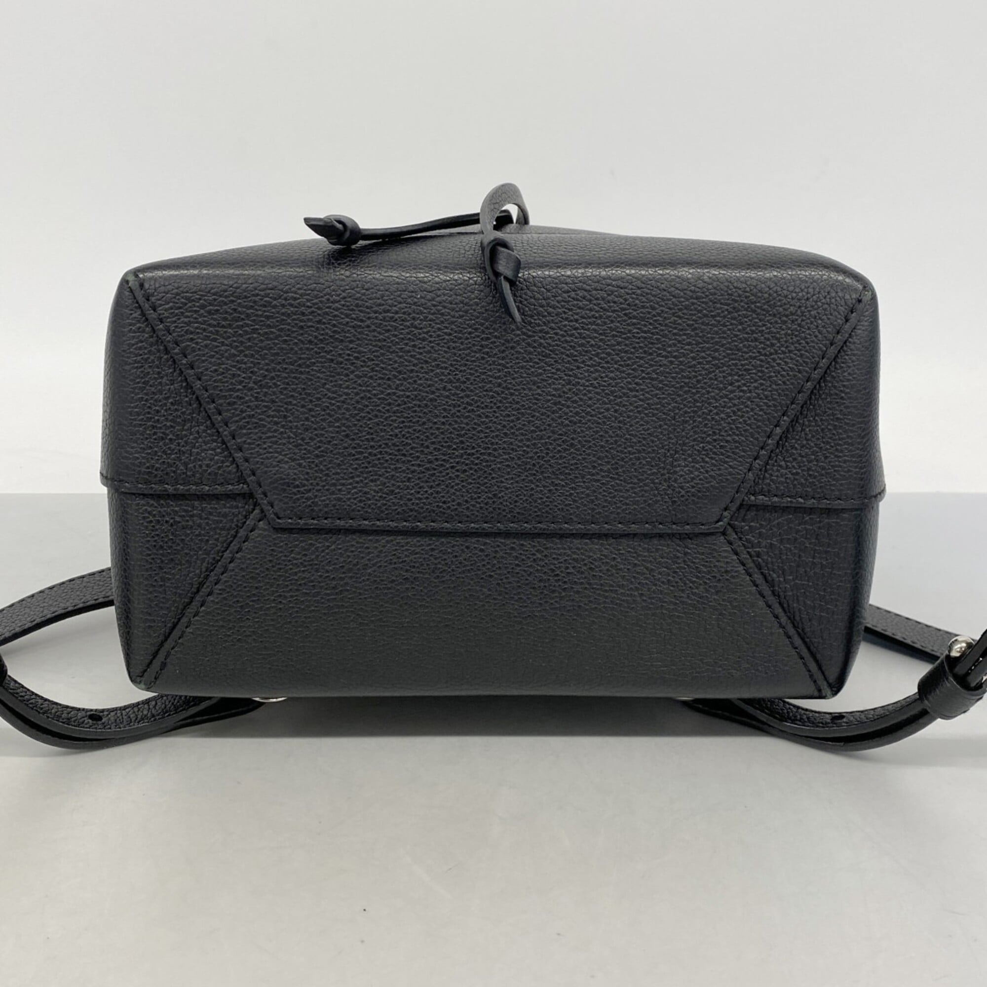 Louis Vuitton Noir Backpack (Pre-Owned)