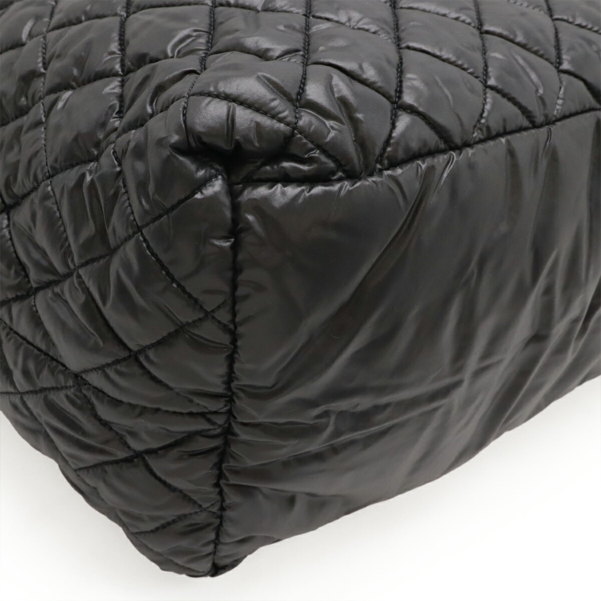Chanel Black Bordeaux Nylon Leather Shoulder Bag Tote Bag (Pre-Owned)