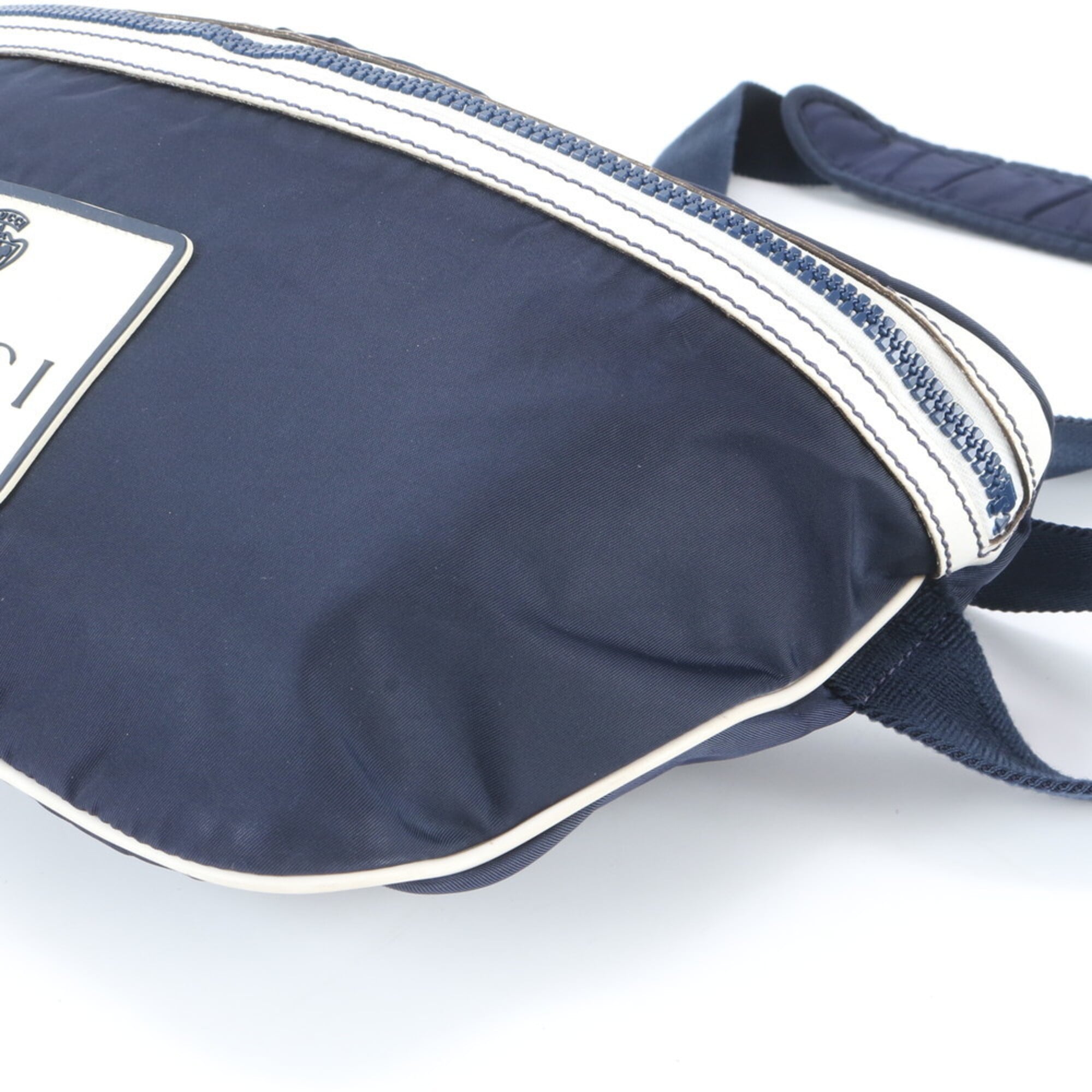 Gucci Navy White Leather Nylon Fanny Pack Pouch Sling Bag (Pre-Owned)