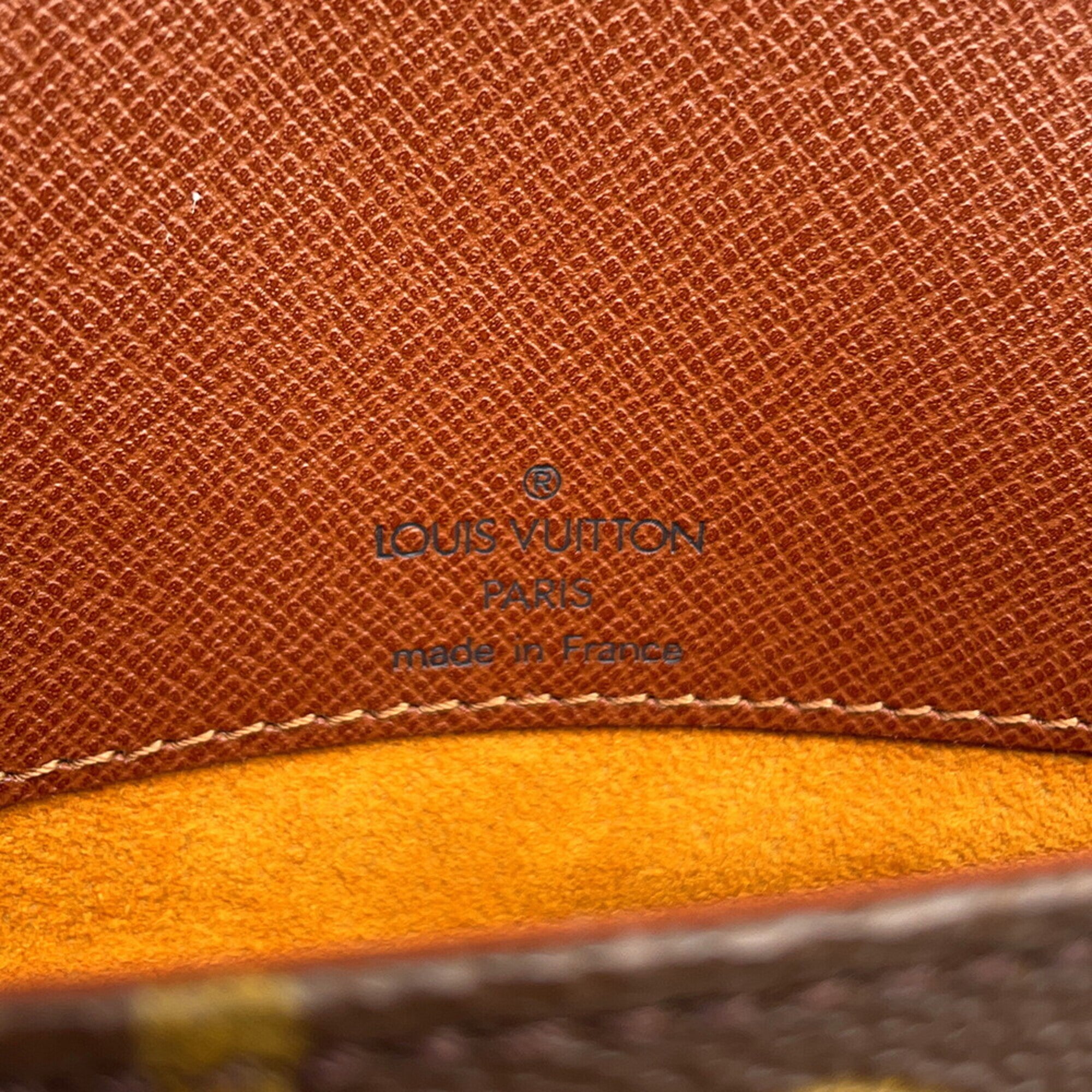 Louis Vuitton Brown Monogram Canvas Handbag Shoulder Bag (Pre-Owned)