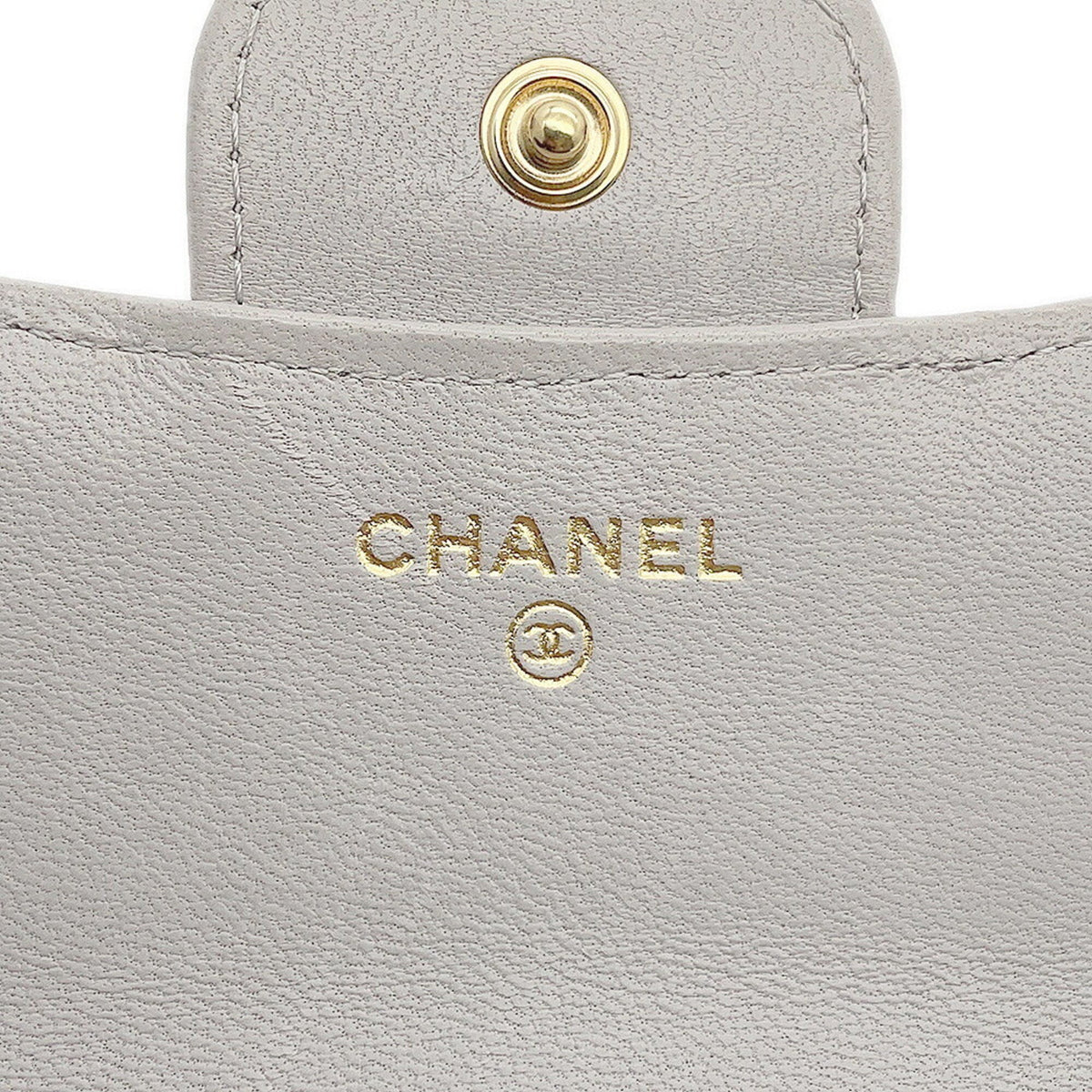 Chanel Matelasse Gray Leather Handbag Shoulder Bag (Pre-Owned)