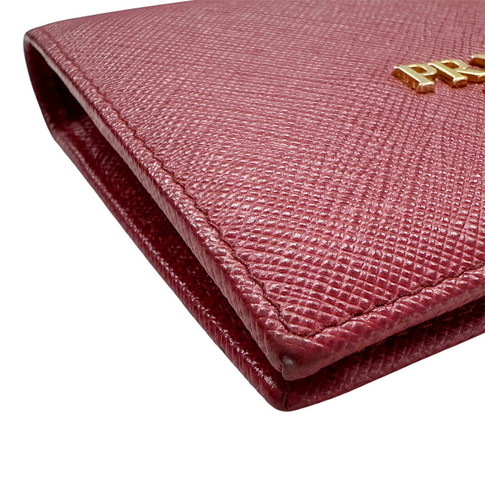 Prada Red Color Saffiano Wallet (Bi-Fold) (Pre-Owned)
