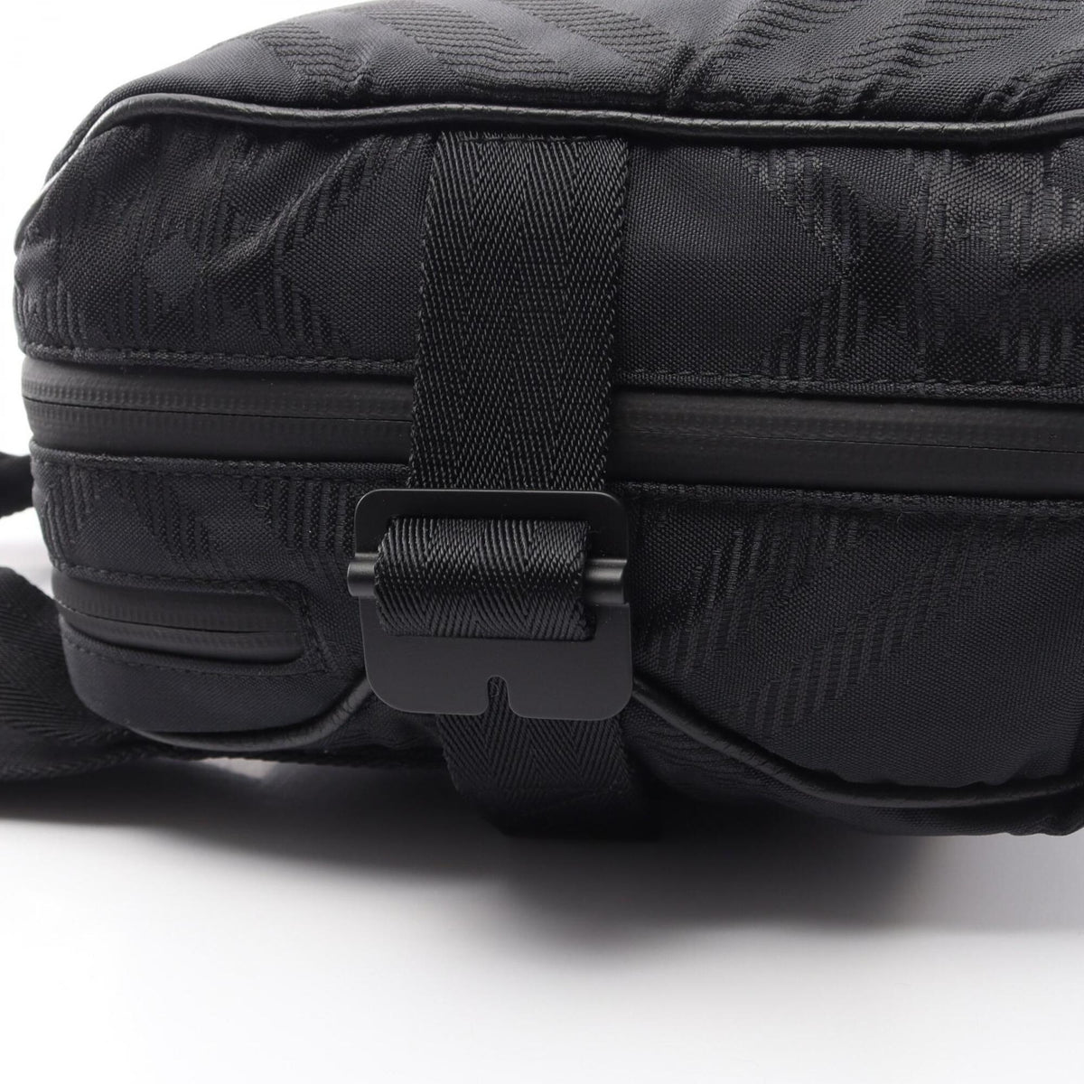 Burberry Black Nylon Crossbody Bag Handbag Shoulder Bag (Pre-Owned)