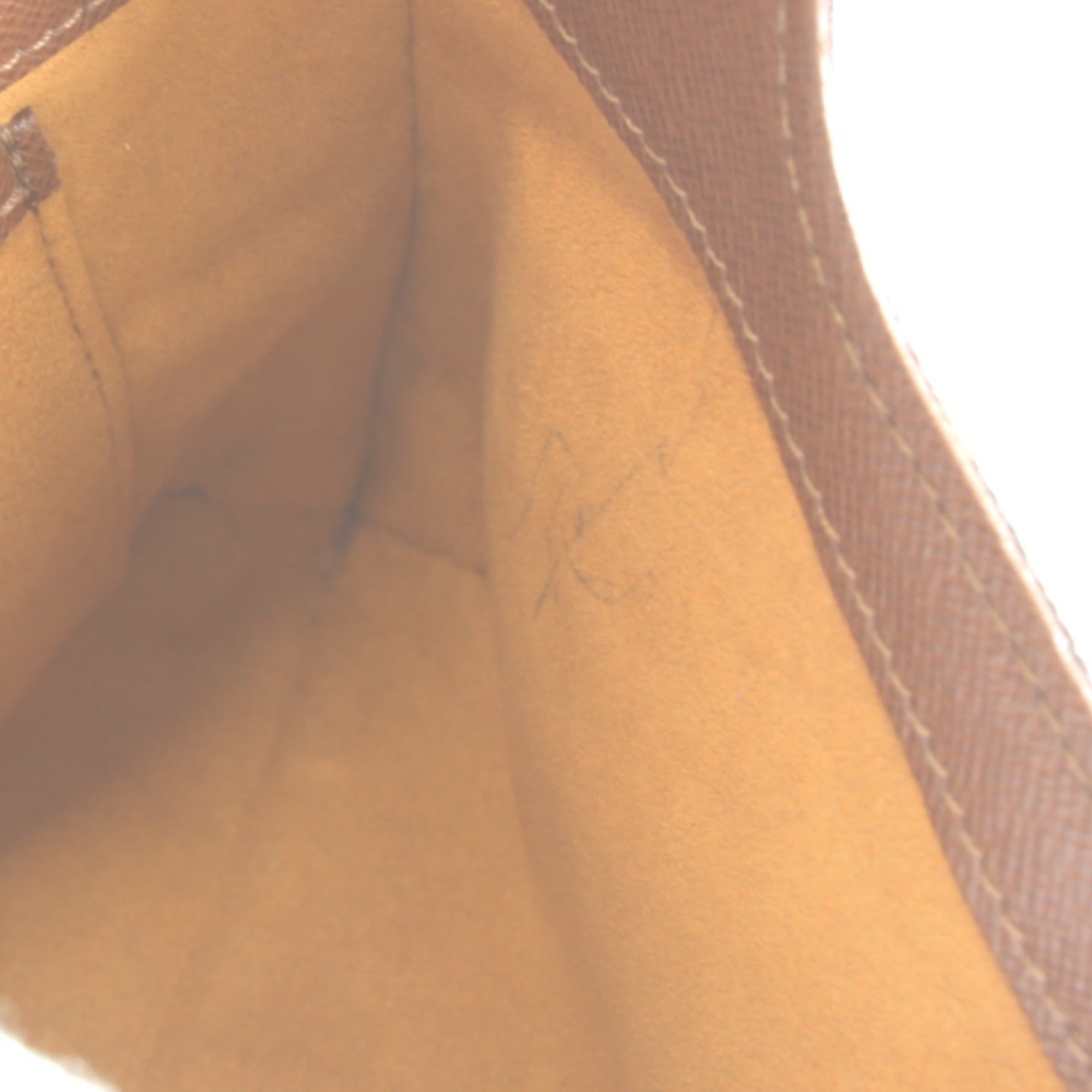 Louis Vuitton Monogram Monogram Canvas Shoulder Bag (Pre-Owned)