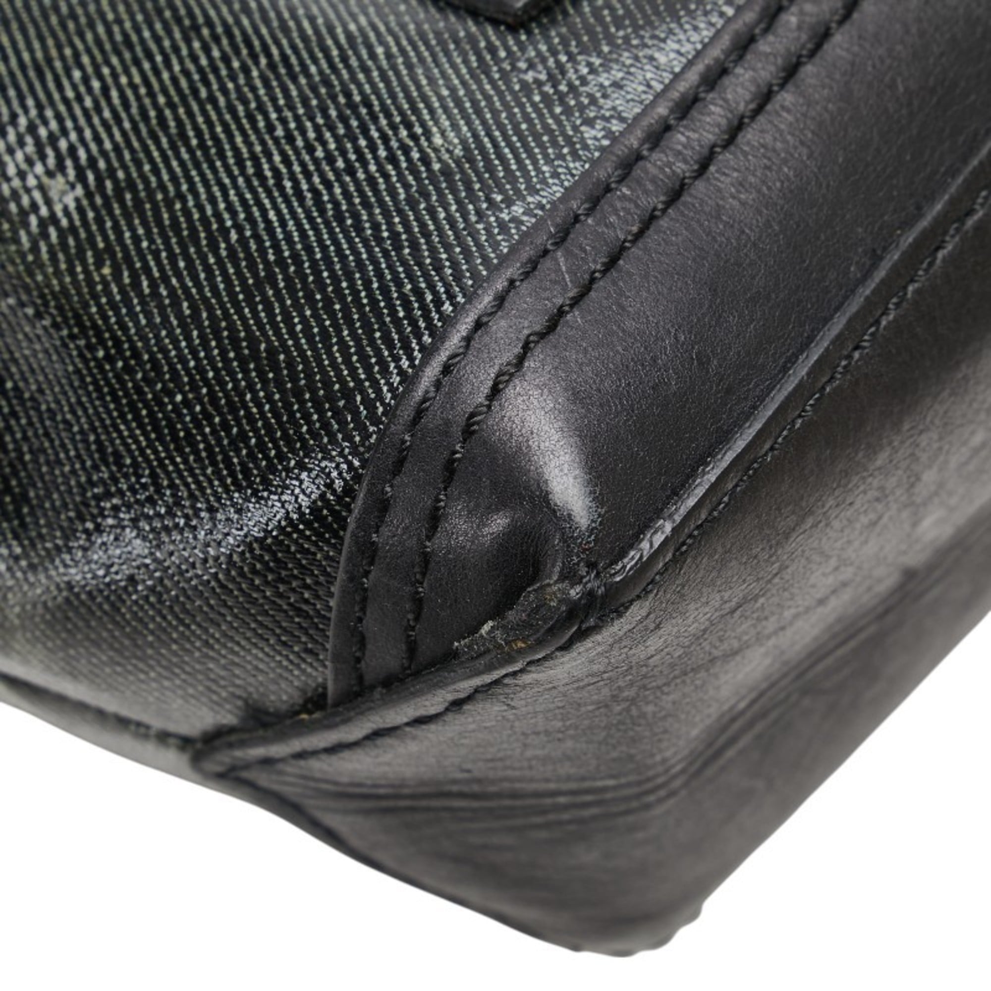 Marc Jacobs Black Khaki Pvc Leather Pouch (Pre-Owned)
