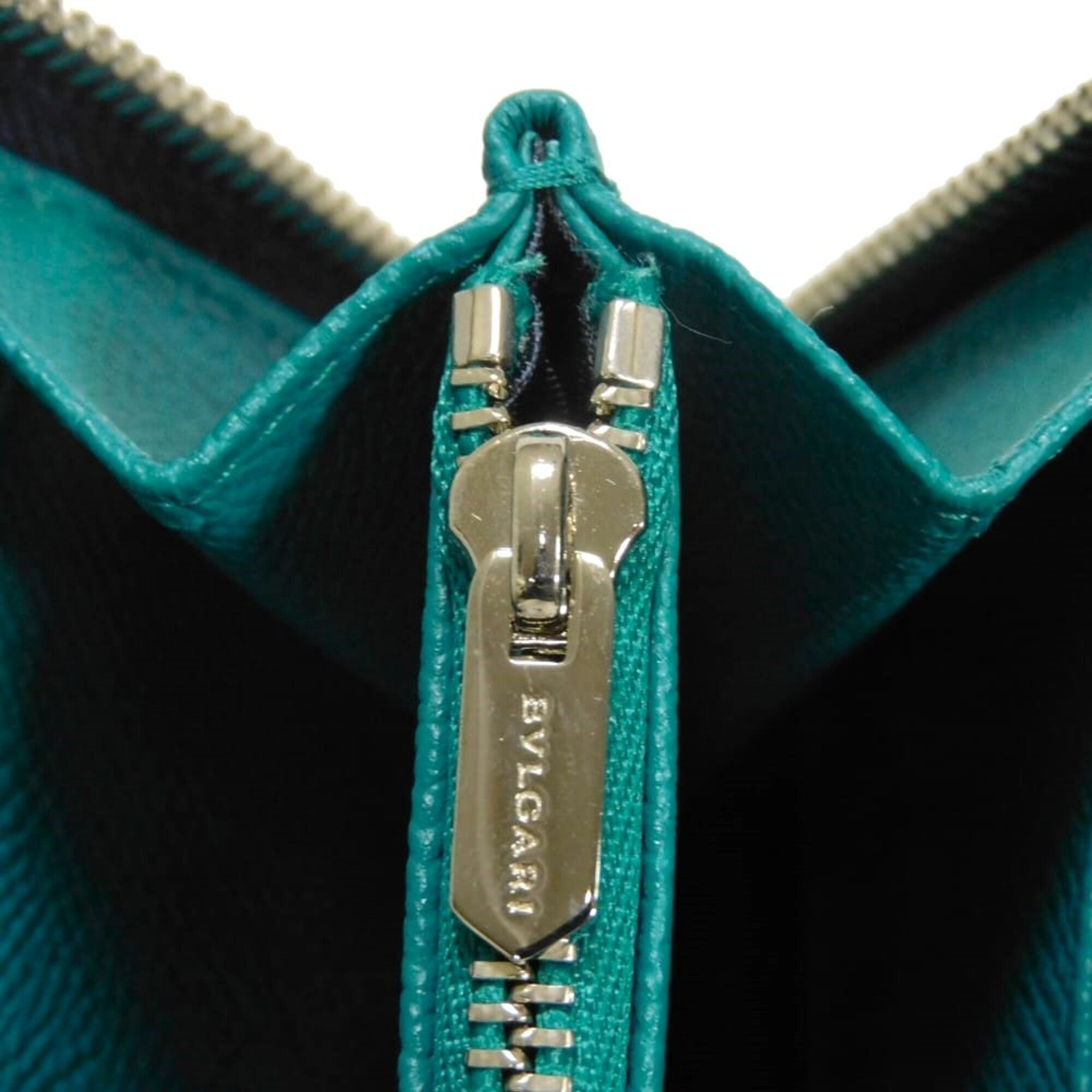 Bvlgari Blue Leather Long Wallet (Bi-Fold) (Pre-Owned)
