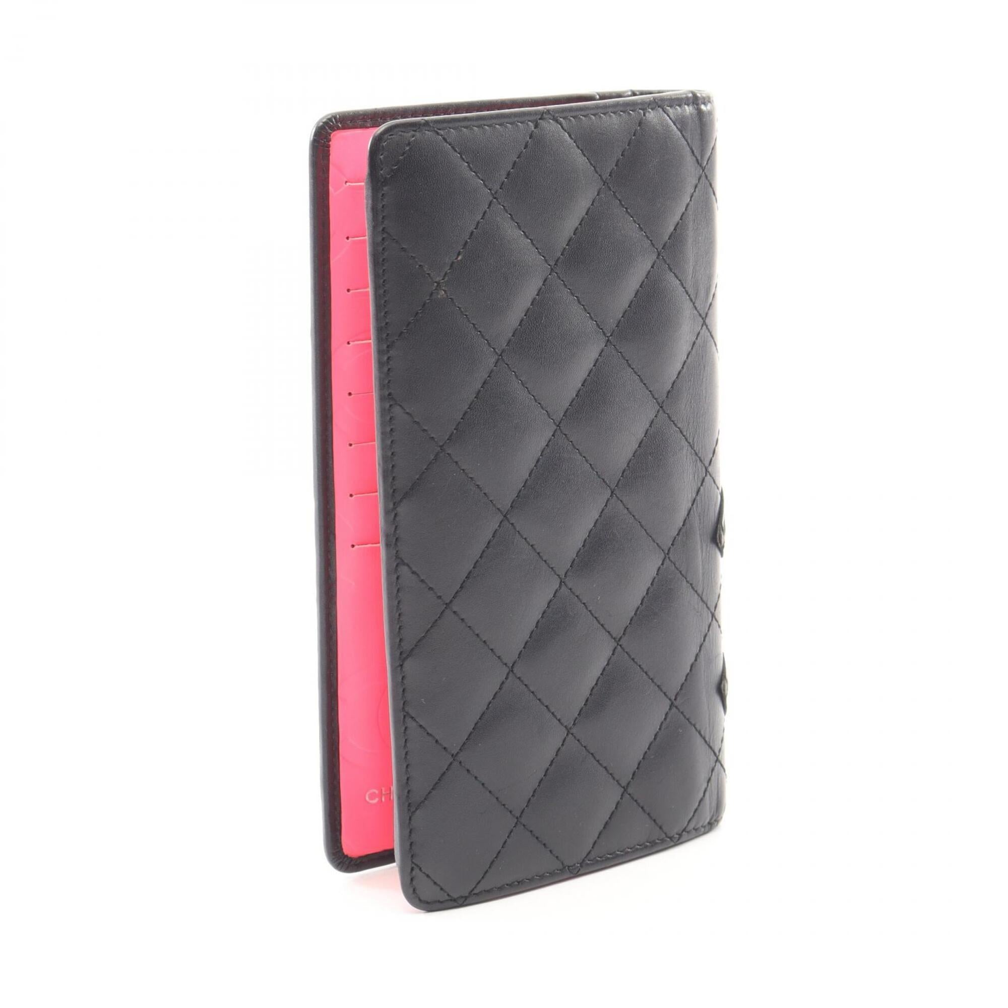 Chanel Black Leather Patent Leather Long Wallet (Bi-Fold) (Pre-Owned)