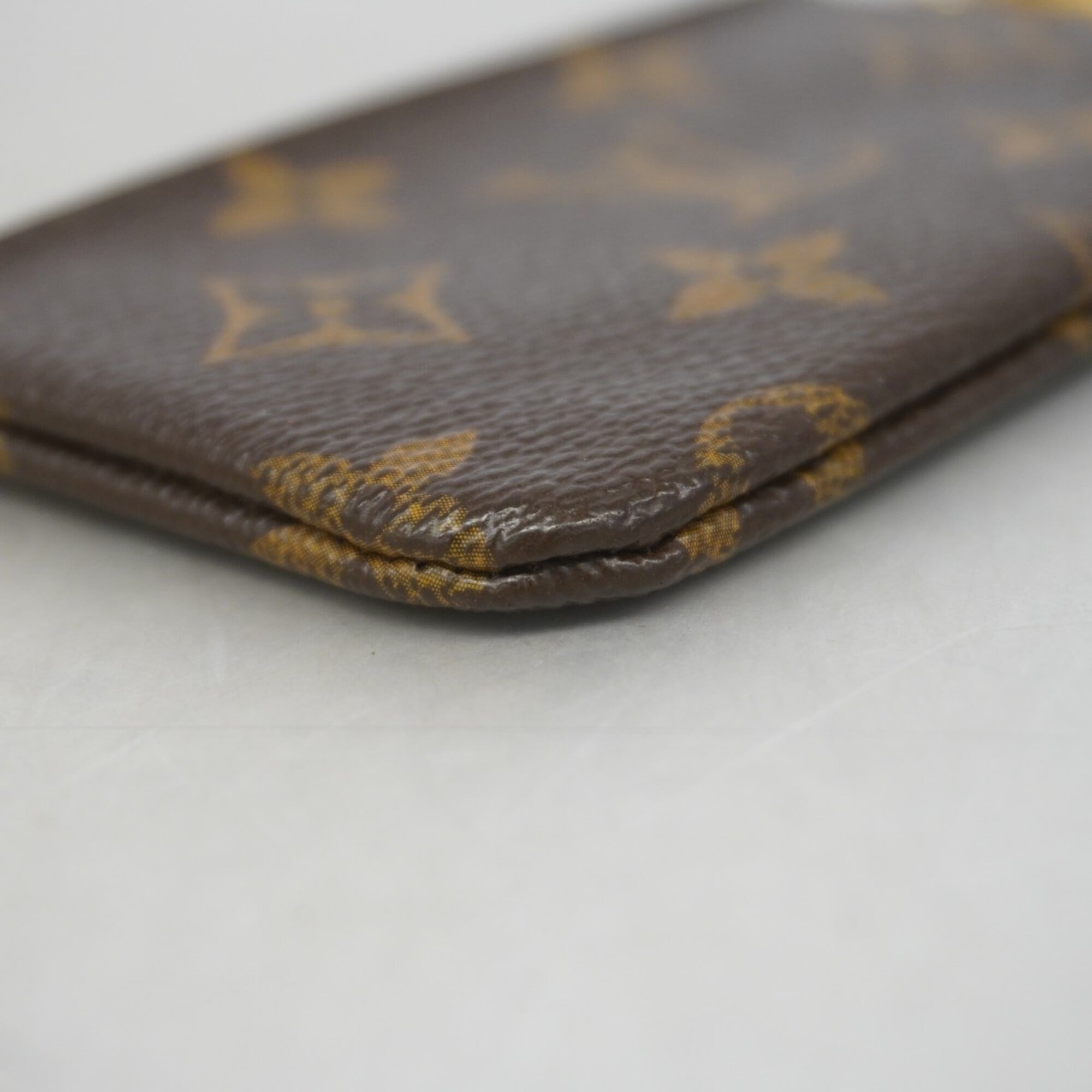 Louis Vuitton Brown Coin Purse/Coin Case (Pre-Owned)