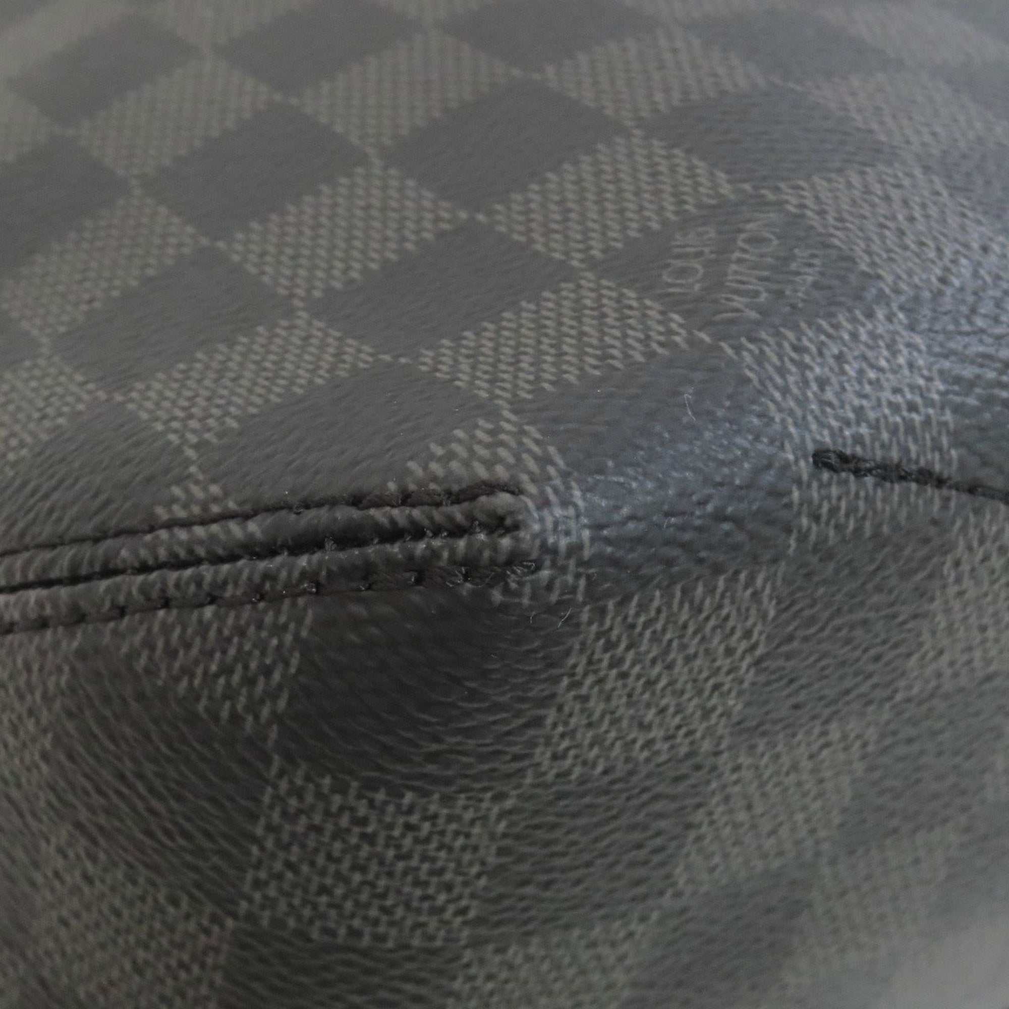 Louis Vuitton Black Damier Canvas Shoulder Bag (Pre-Owned)