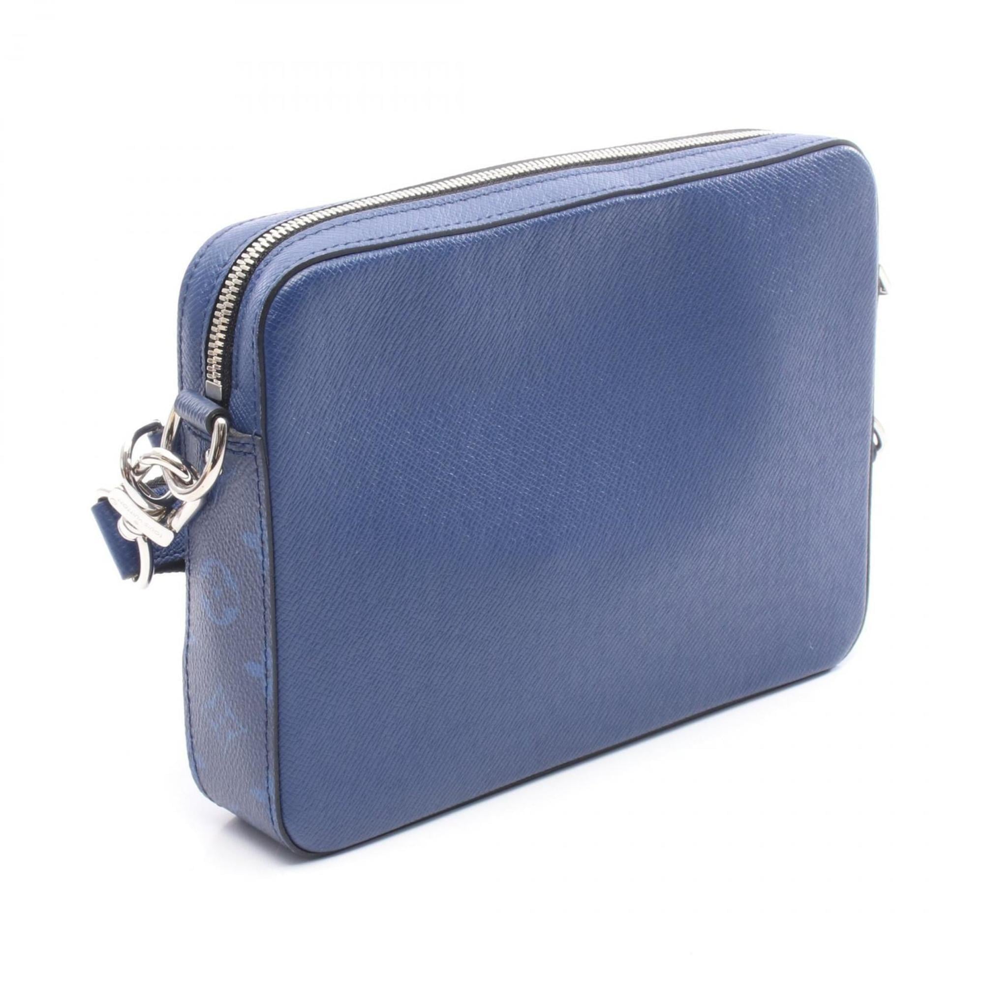 Louis Vuitton Blue Cobalt Taigarama Leather Shoulder Bag (Pre-Owned)