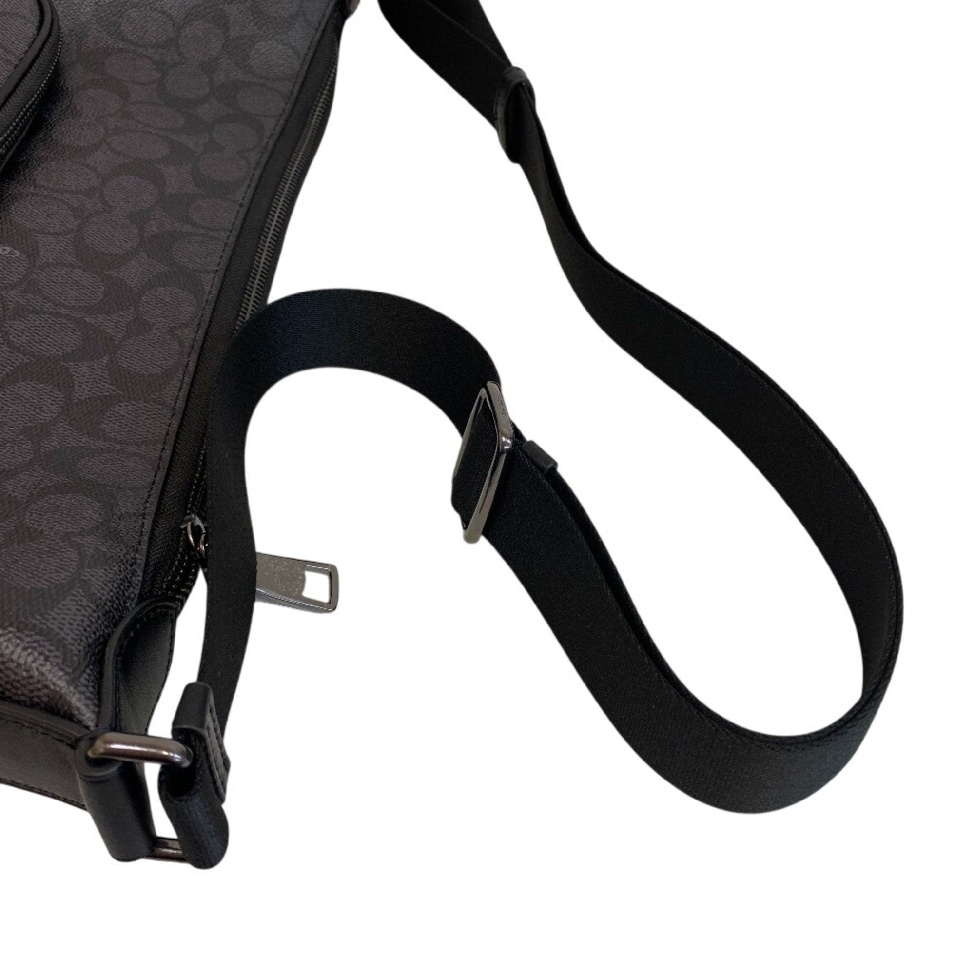 Coach Black Gray Pvc Coated Canvas Shoulder Bag Sling Bag (Pre-Owned)