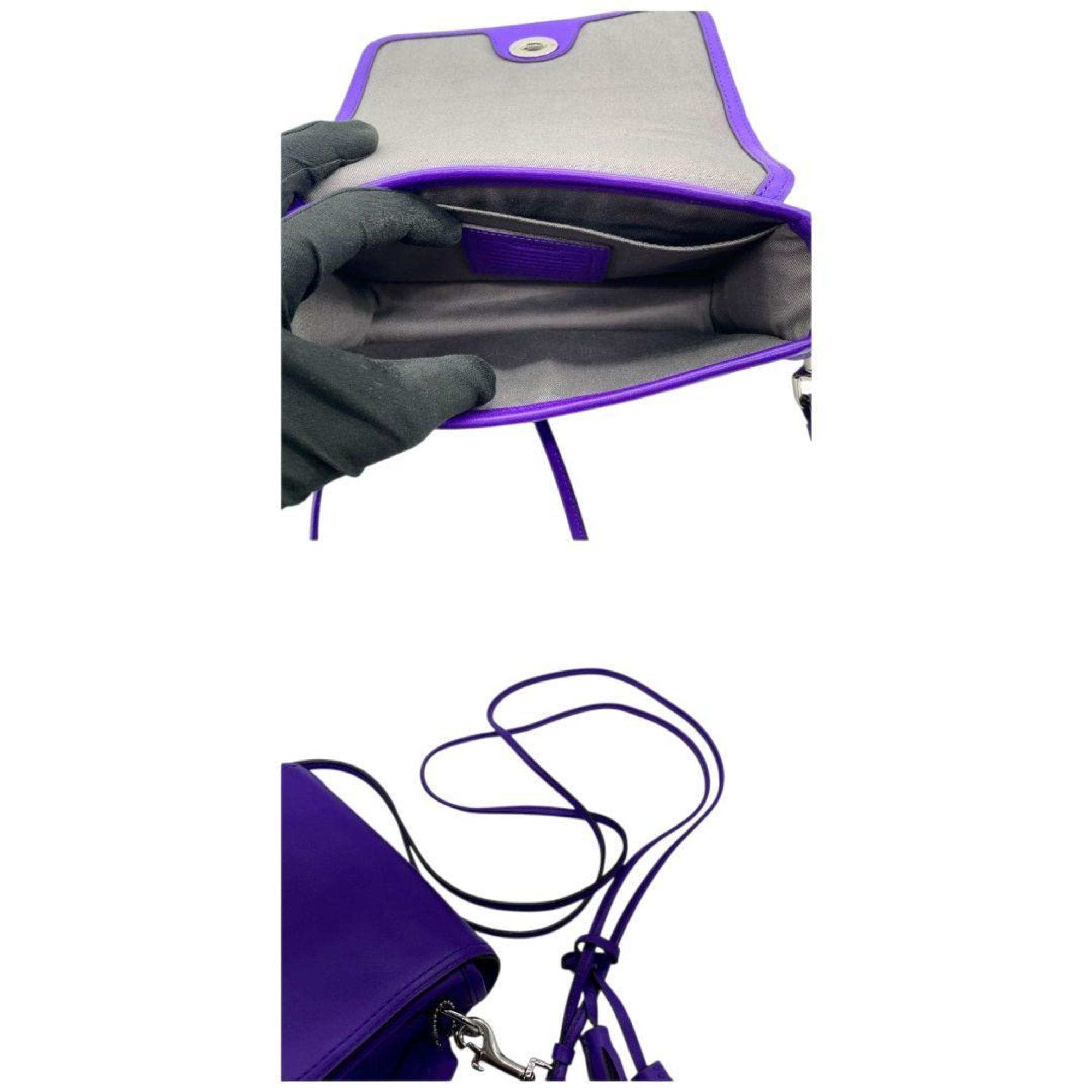 Coach Purple Leather Shoulder Bag (Pre-Owned)