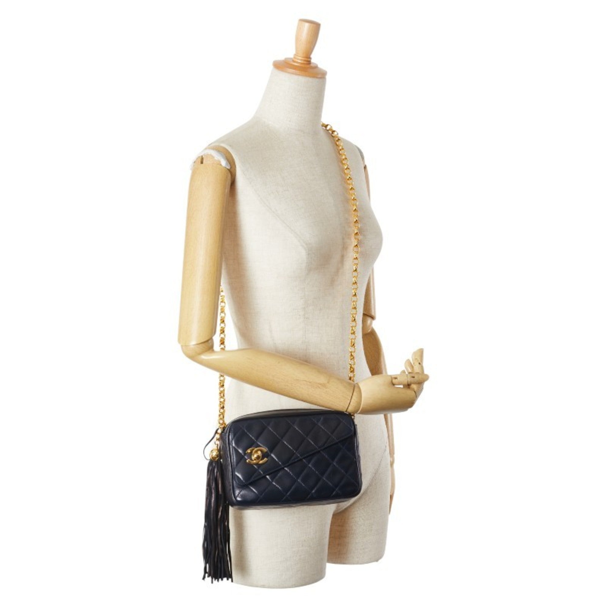 Chanel Matelasse Navy Leather Shoulder Bag (Pre-Owned)